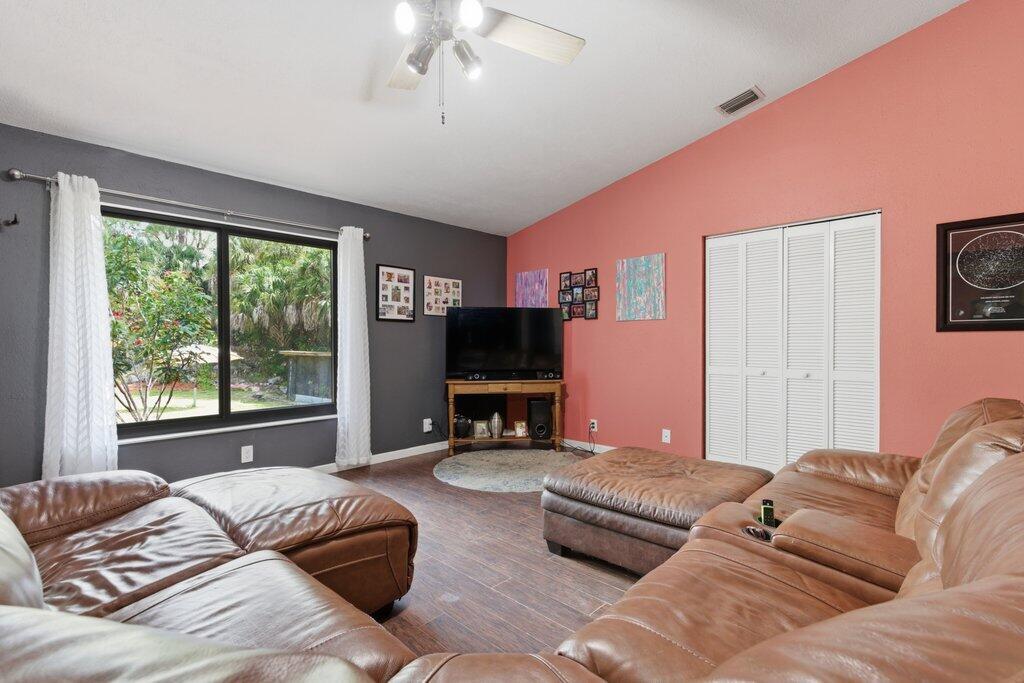 16888 Hialeah Drive W Property Photo 20