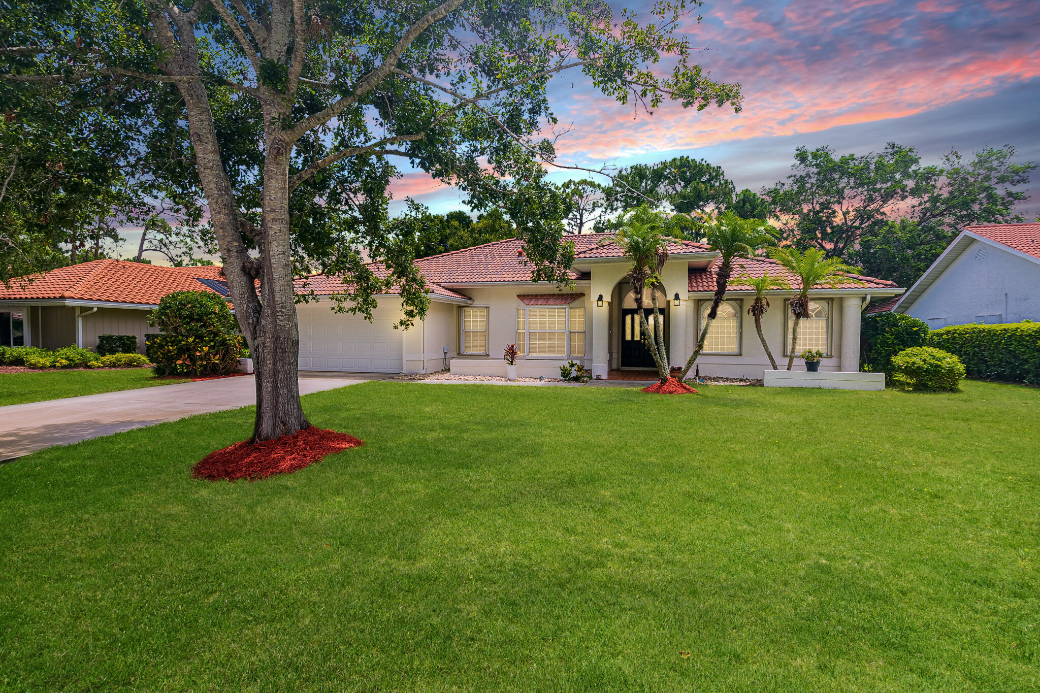 1193 Sw Live Oak Cove Property Photo 1