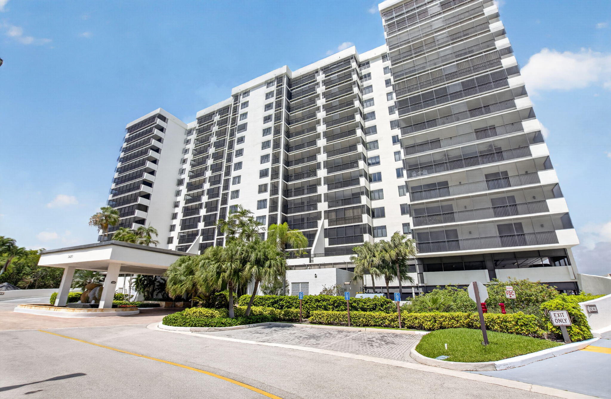 3420 S Ocean Boulevard 12t Property Photo 2