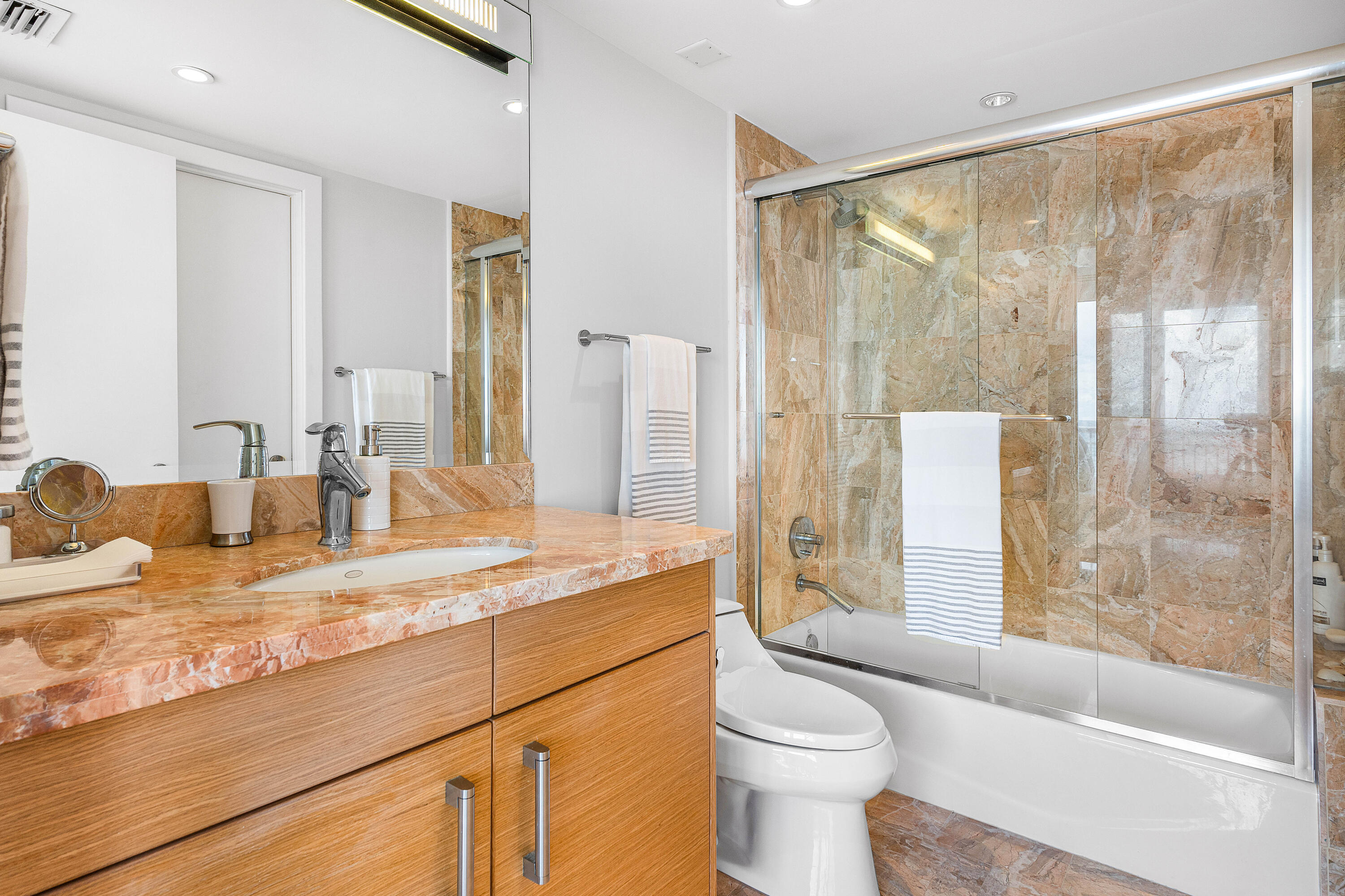 2780 S Ocean Boulevard 401 Property Photo 20
