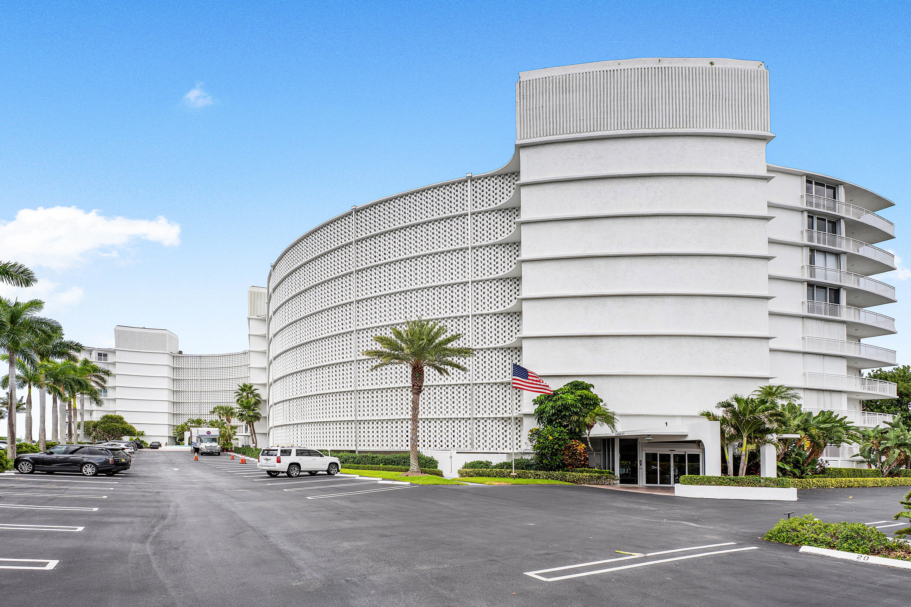 2780 S Ocean Boulevard 401 Property Photo 28