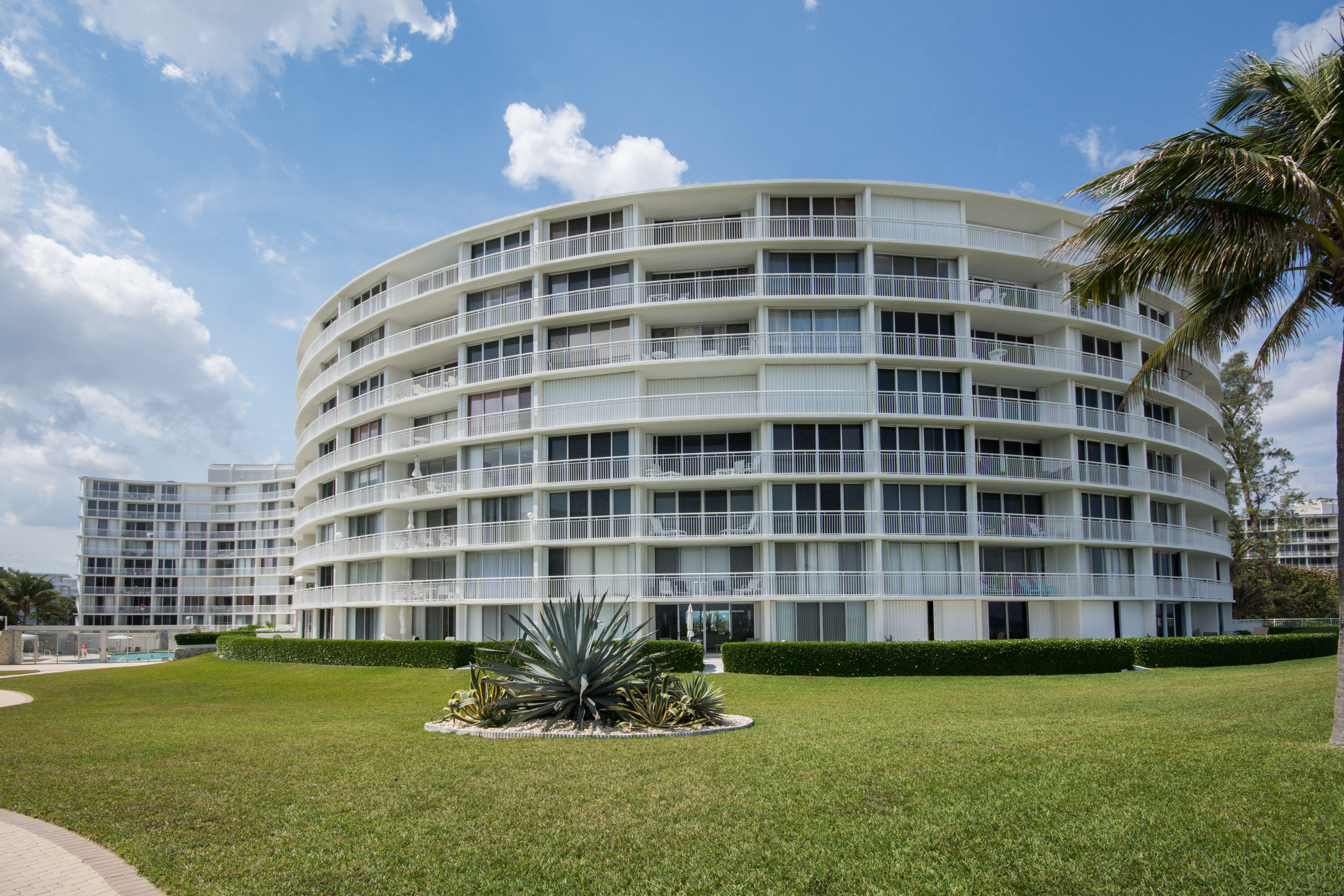 2780 S Ocean Boulevard 401 Property Photo 30