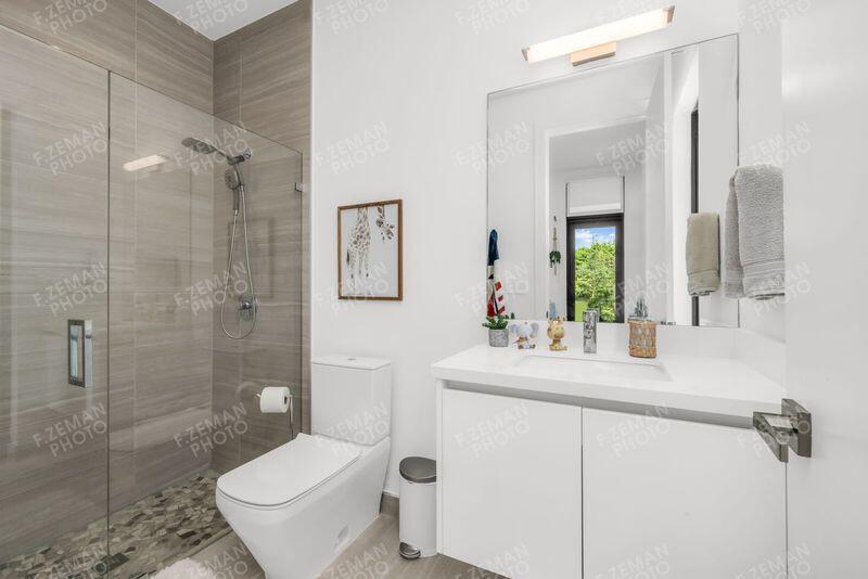16550 Sunset Way Property Photo 10