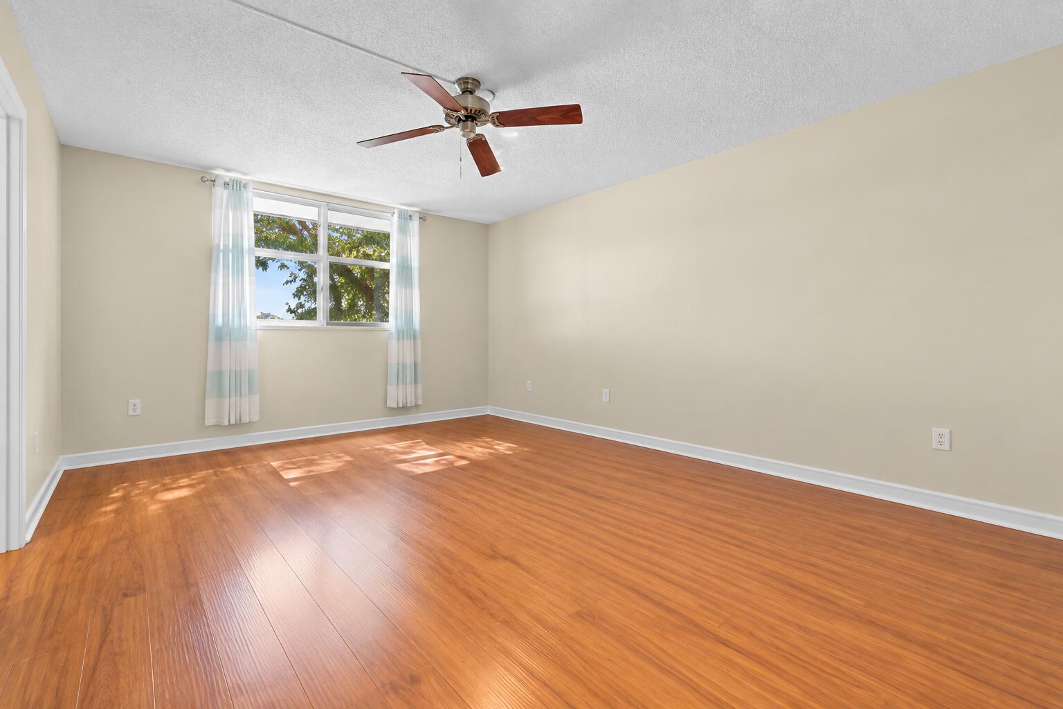 9080 Lime Bay Boulevard 309 Property Photo 9