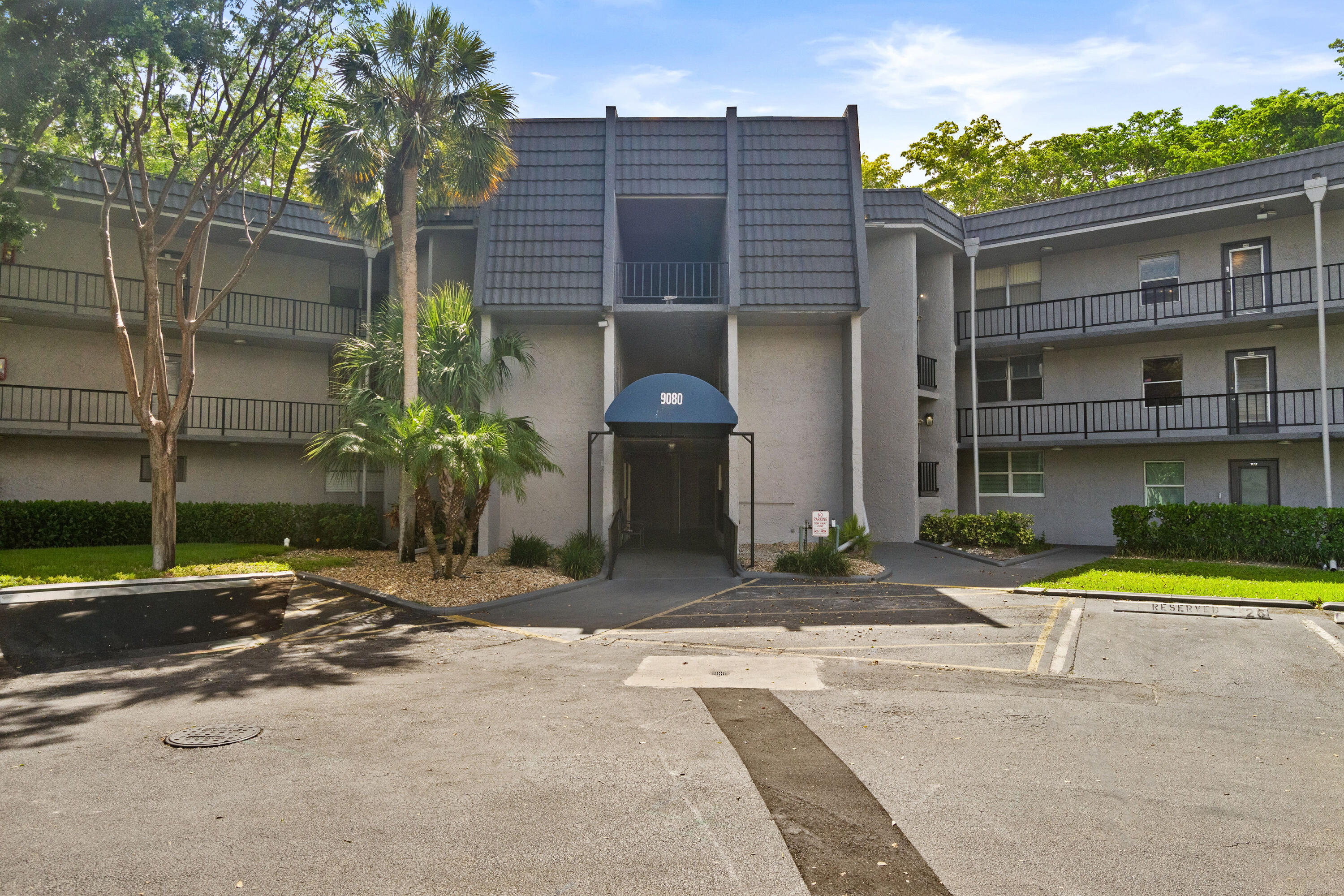 9080 Lime Bay Boulevard 309 Property Photo 14