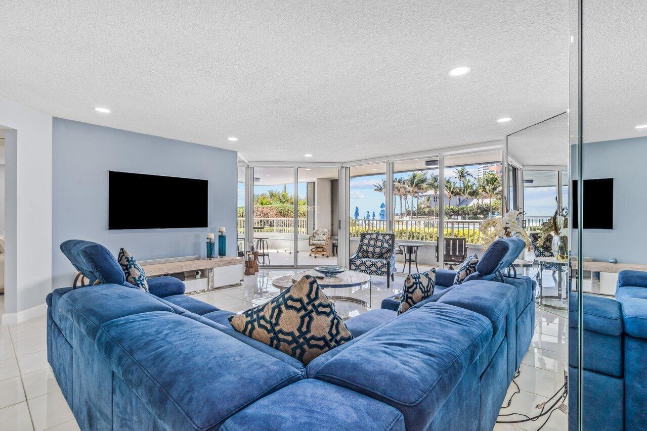 5200 N Ocean Drive 102 Property Photo 8