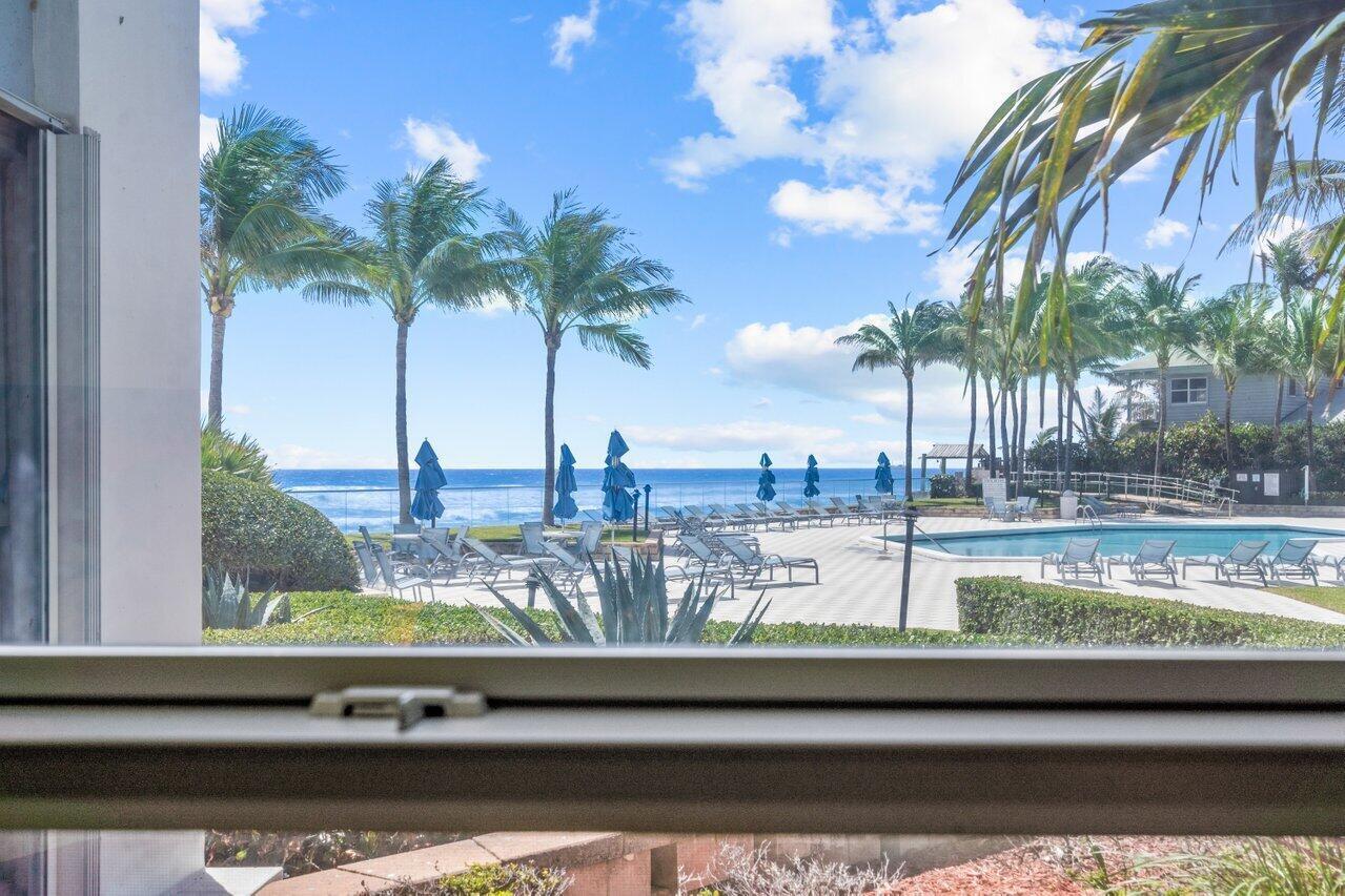 5200 N Ocean Drive 102 Property Photo 17