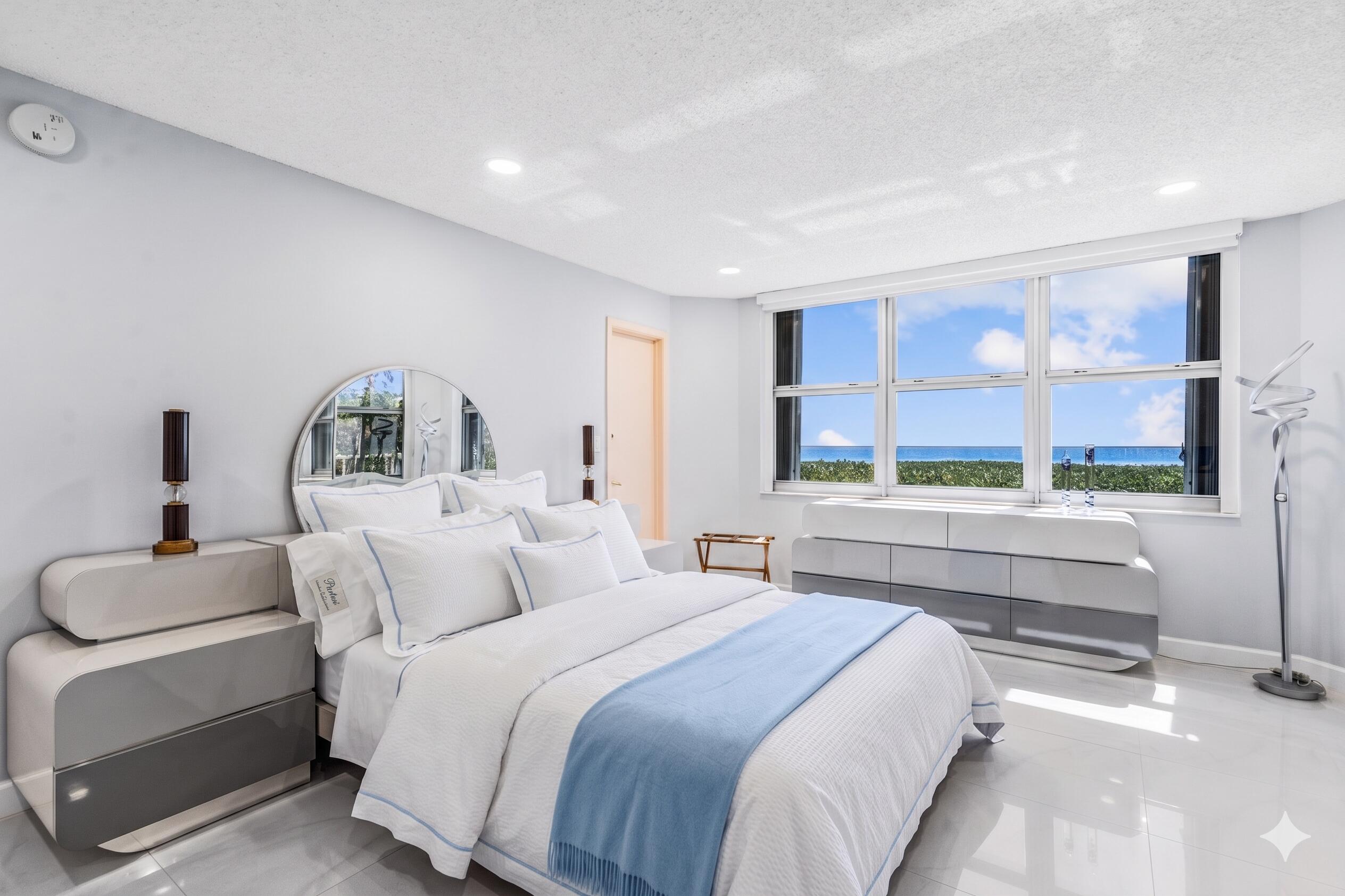 5200 N Ocean Drive 102 Property Photo 25