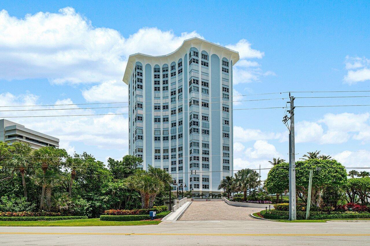 5200 N Ocean Drive 102 Property Photo 38
