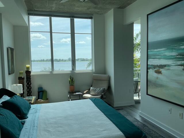 300 S Australian Avenue 328 Property Photo 12