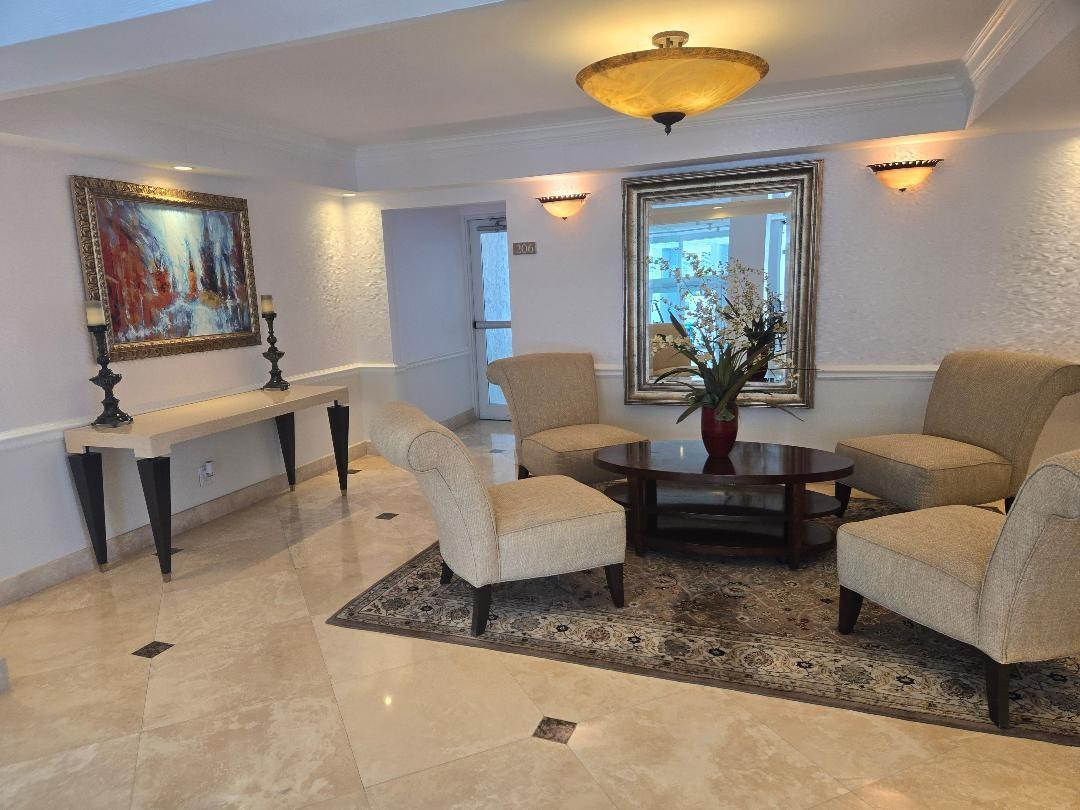 511 Bayshore Drive 405 Property Photo 16