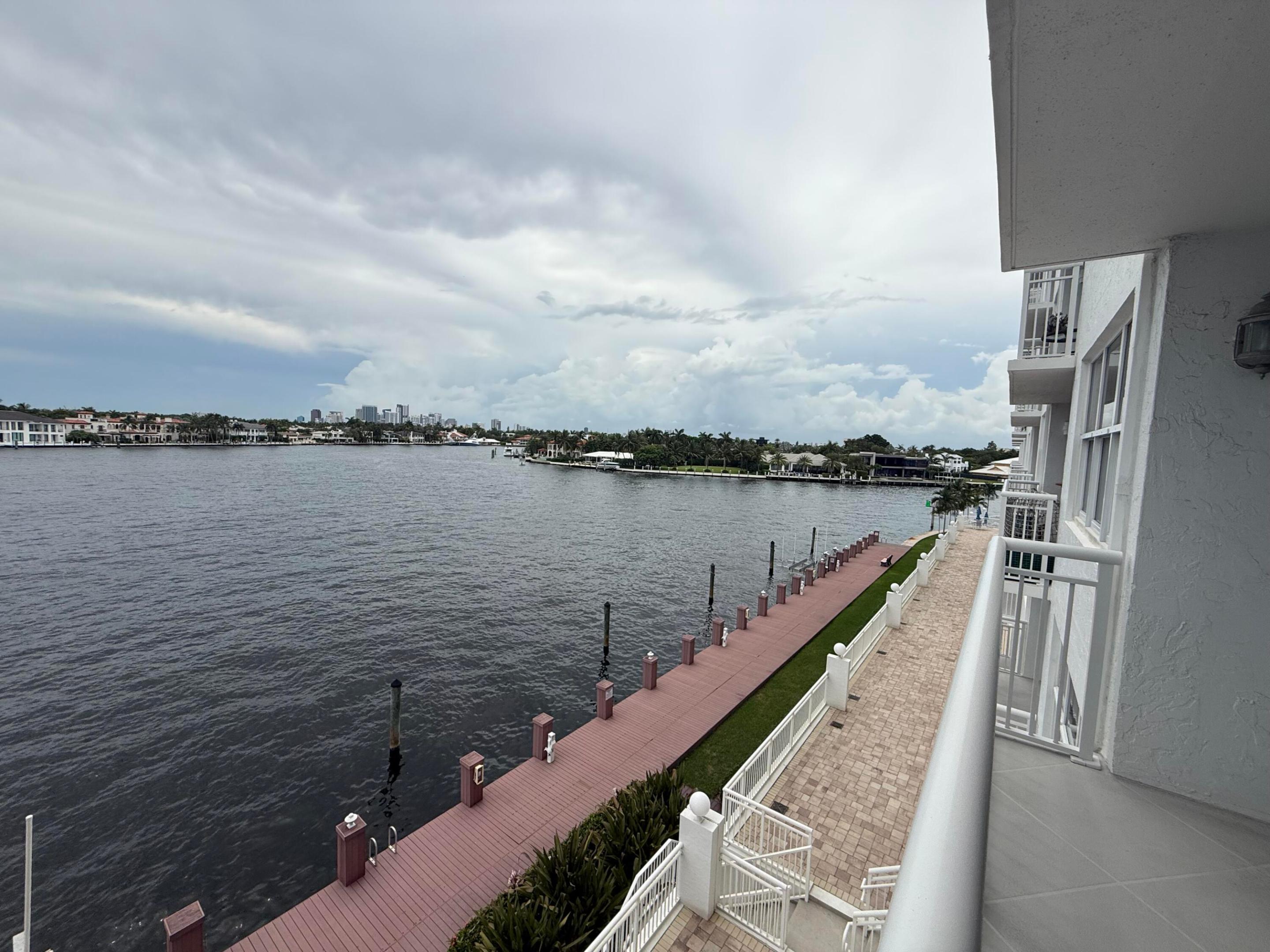 511 Bayshore Drive 405 Property Photo 21