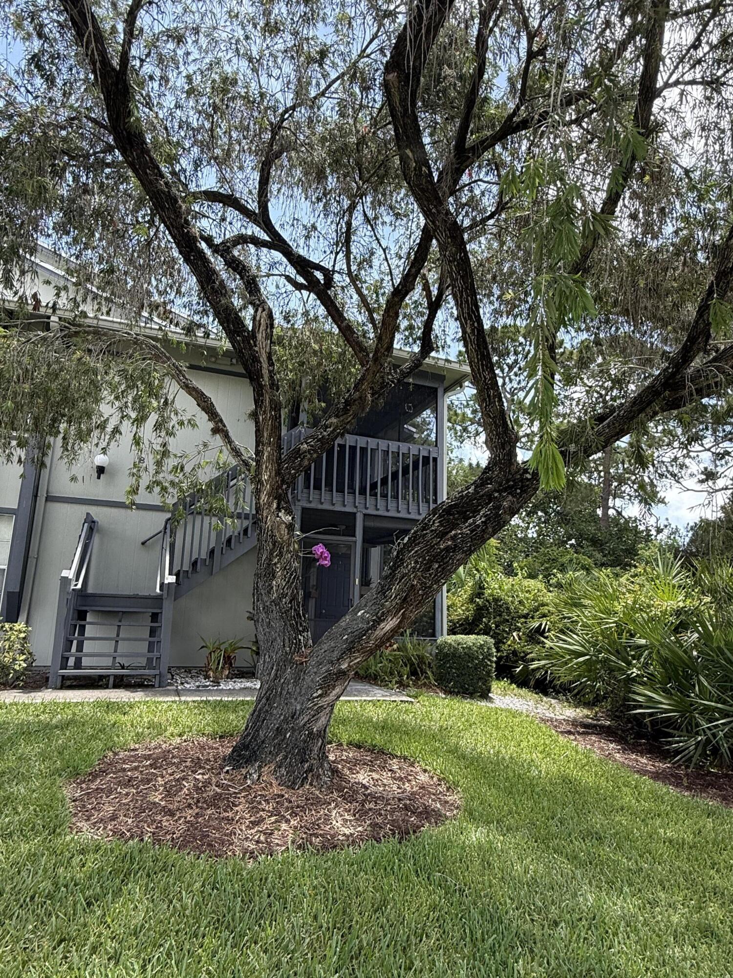 8228 SE Croft Circle J-8