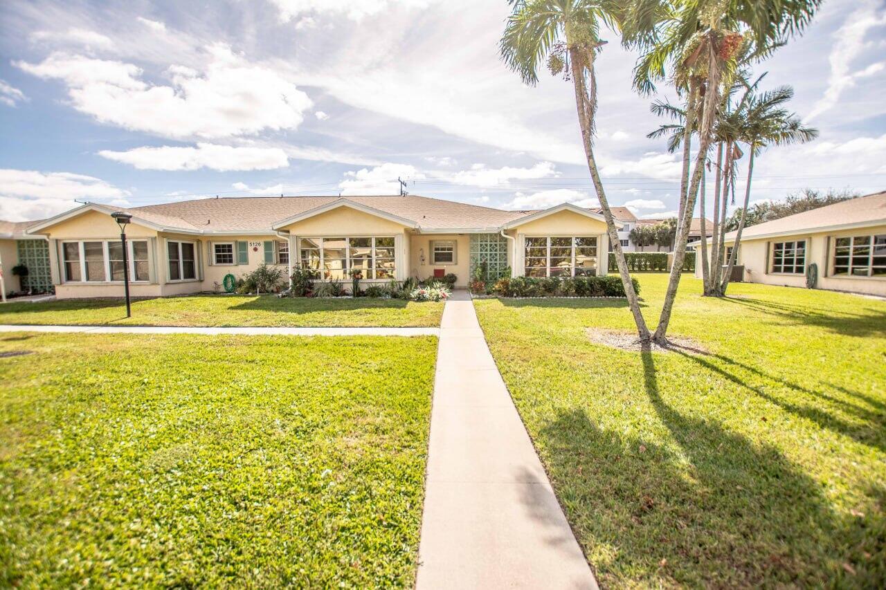 5126 Lakefront Boulevard D Property Photo 1