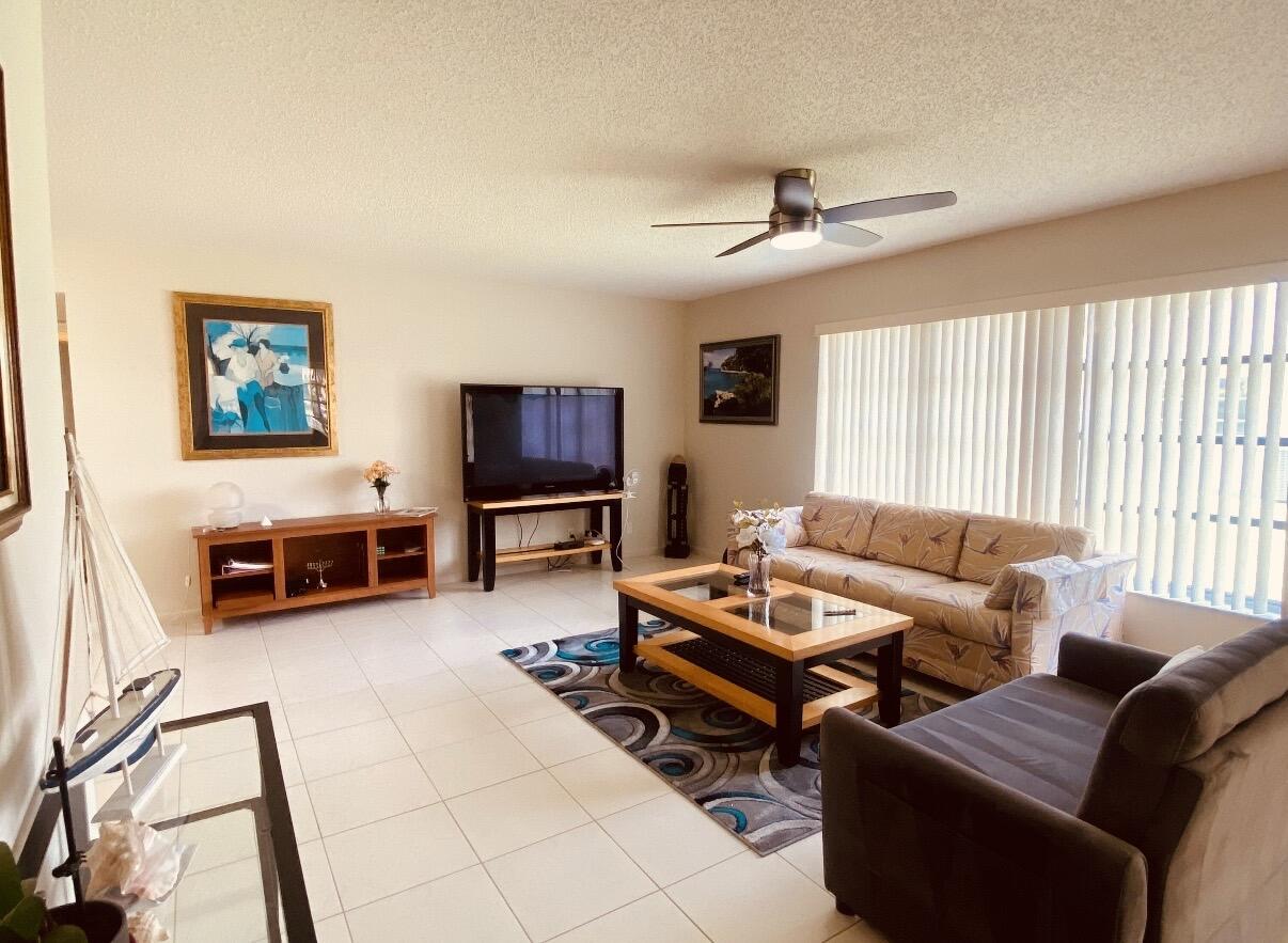 5126 Lakefront Boulevard D Property Photo 3