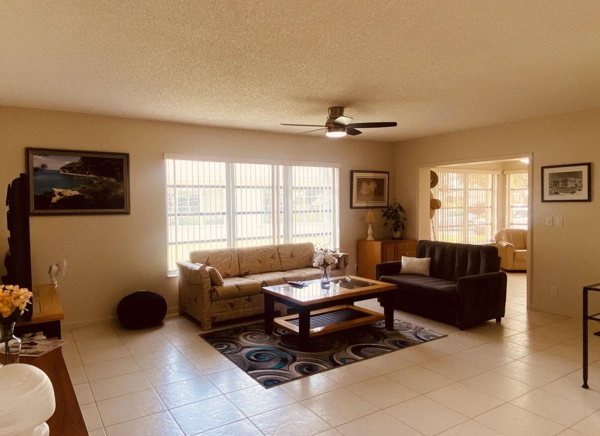 5126 Lakefront Boulevard D Property Photo 5