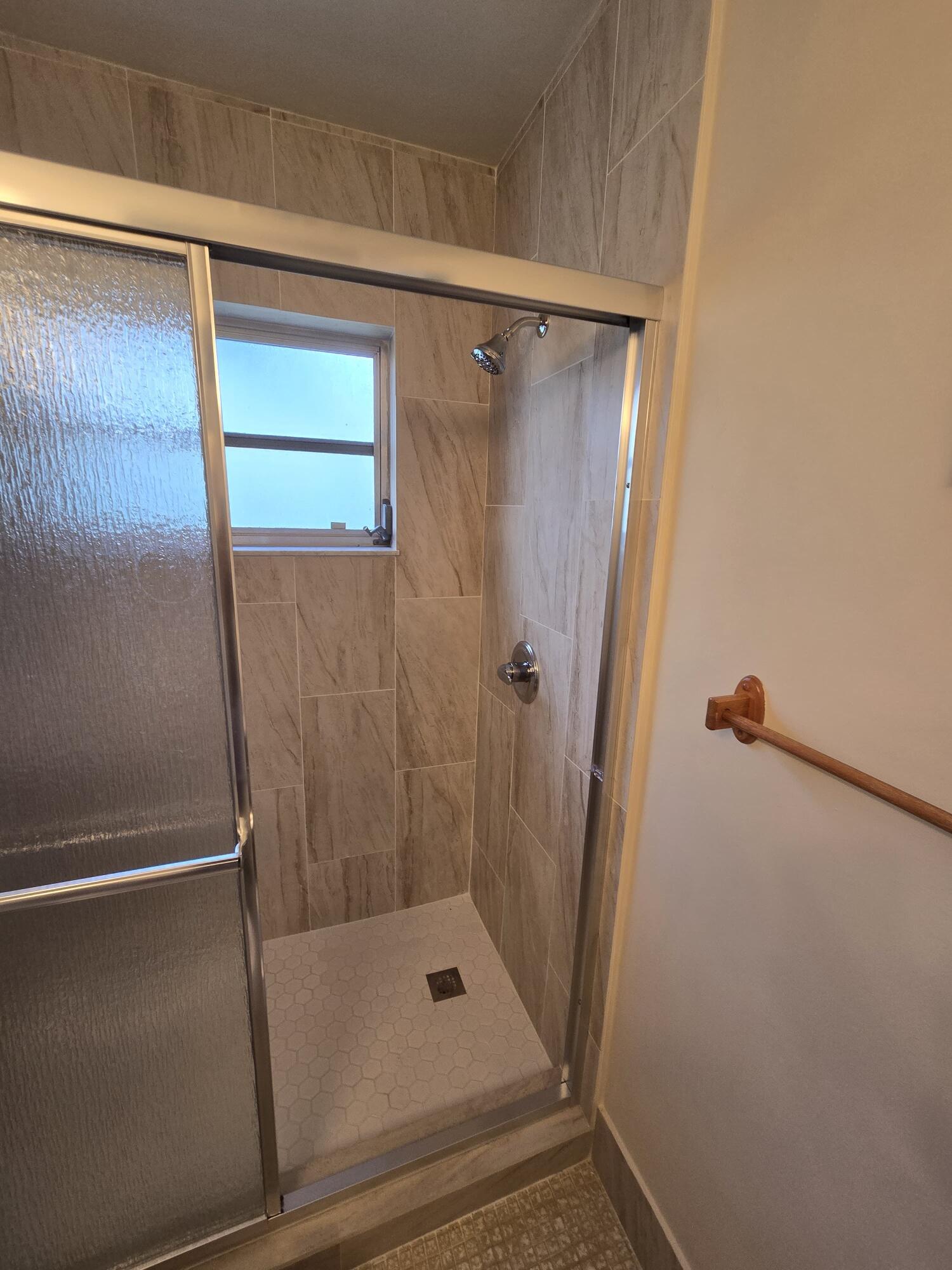 5126 Lakefront Boulevard D Property Photo 15