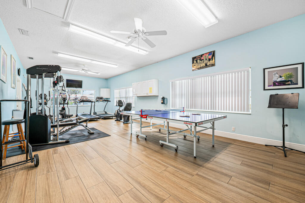 5126 Lakefront Boulevard D Property Photo 18