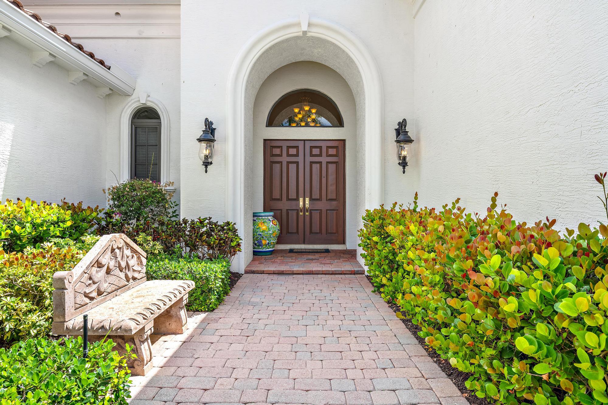 7170 Winding Bay Lane Property Photo 11