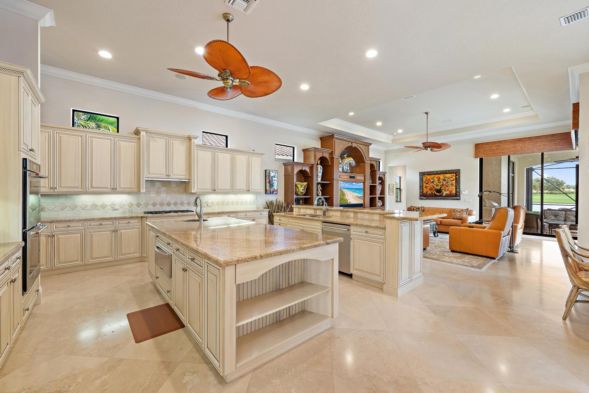 7170 Winding Bay Lane Property Photo 23