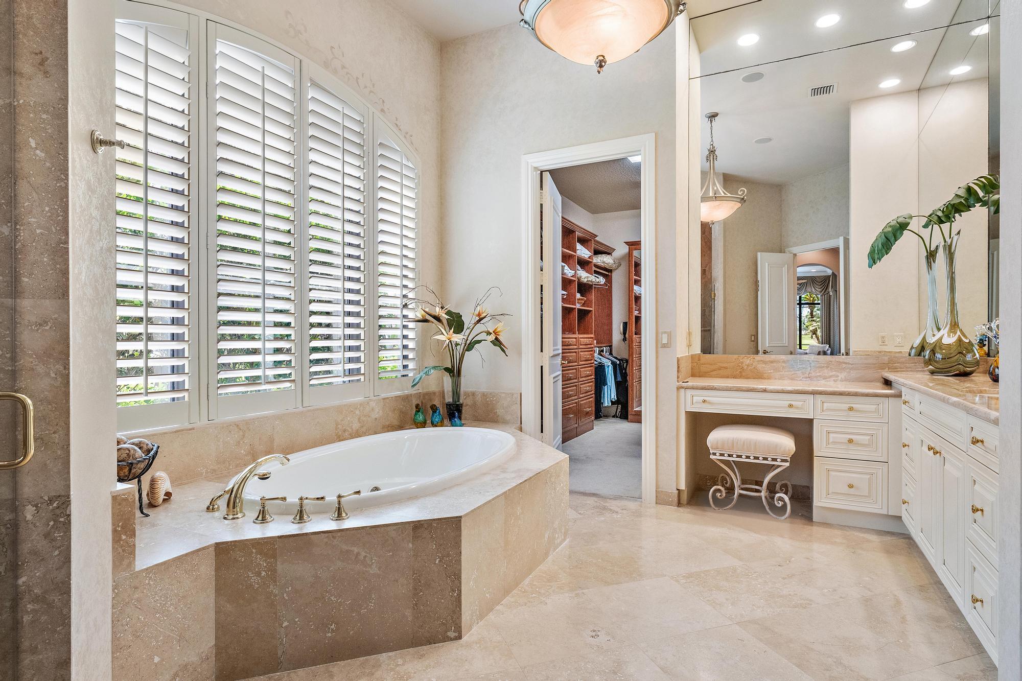 7170 Winding Bay Lane Property Photo 44