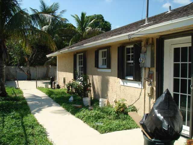 1880 Nw 8th Street Property Photo 3