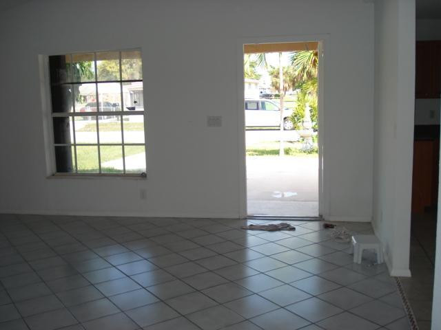 1880 Nw 8th Street Property Photo 12