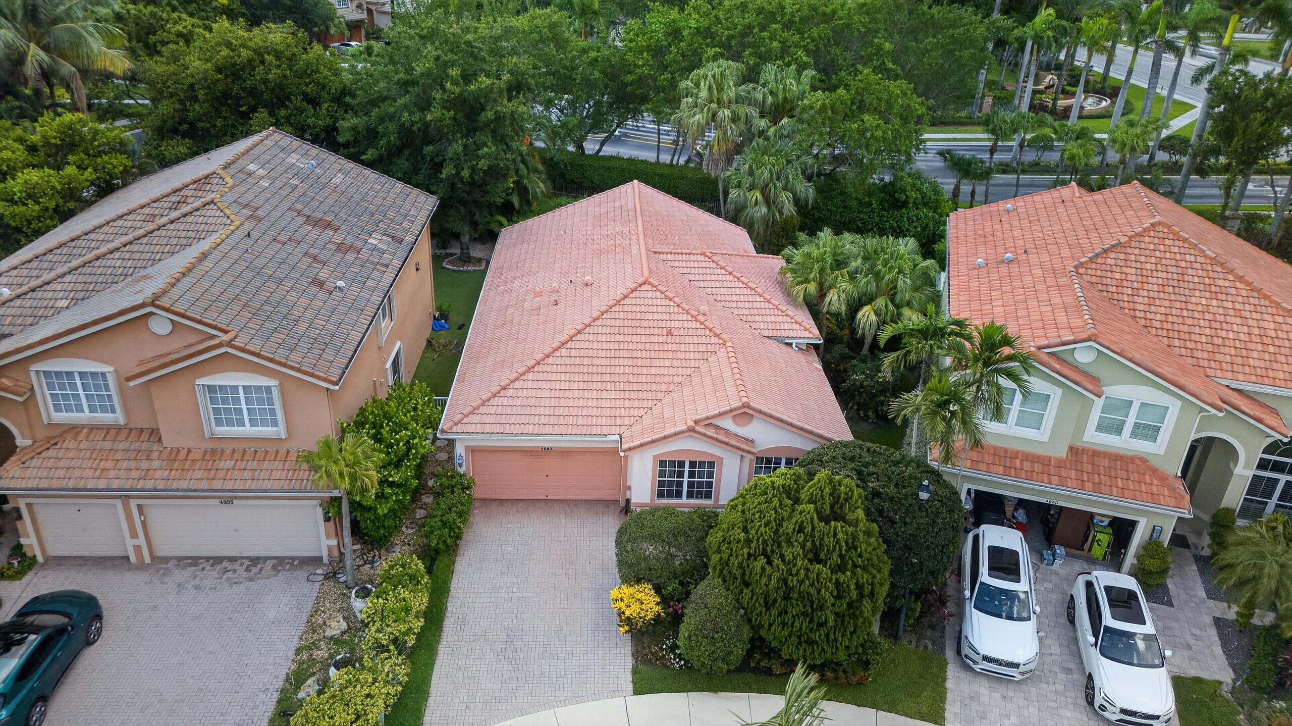 4889 N Classical Boulevard Property Photo 7