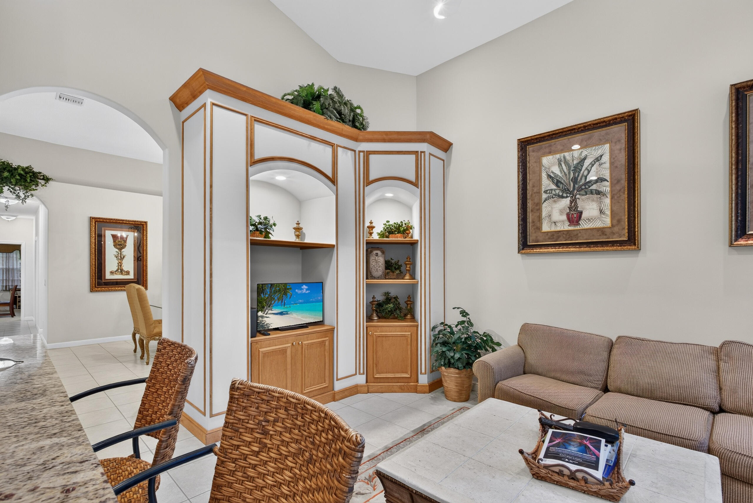 4889 N Classical Boulevard Property Photo 26