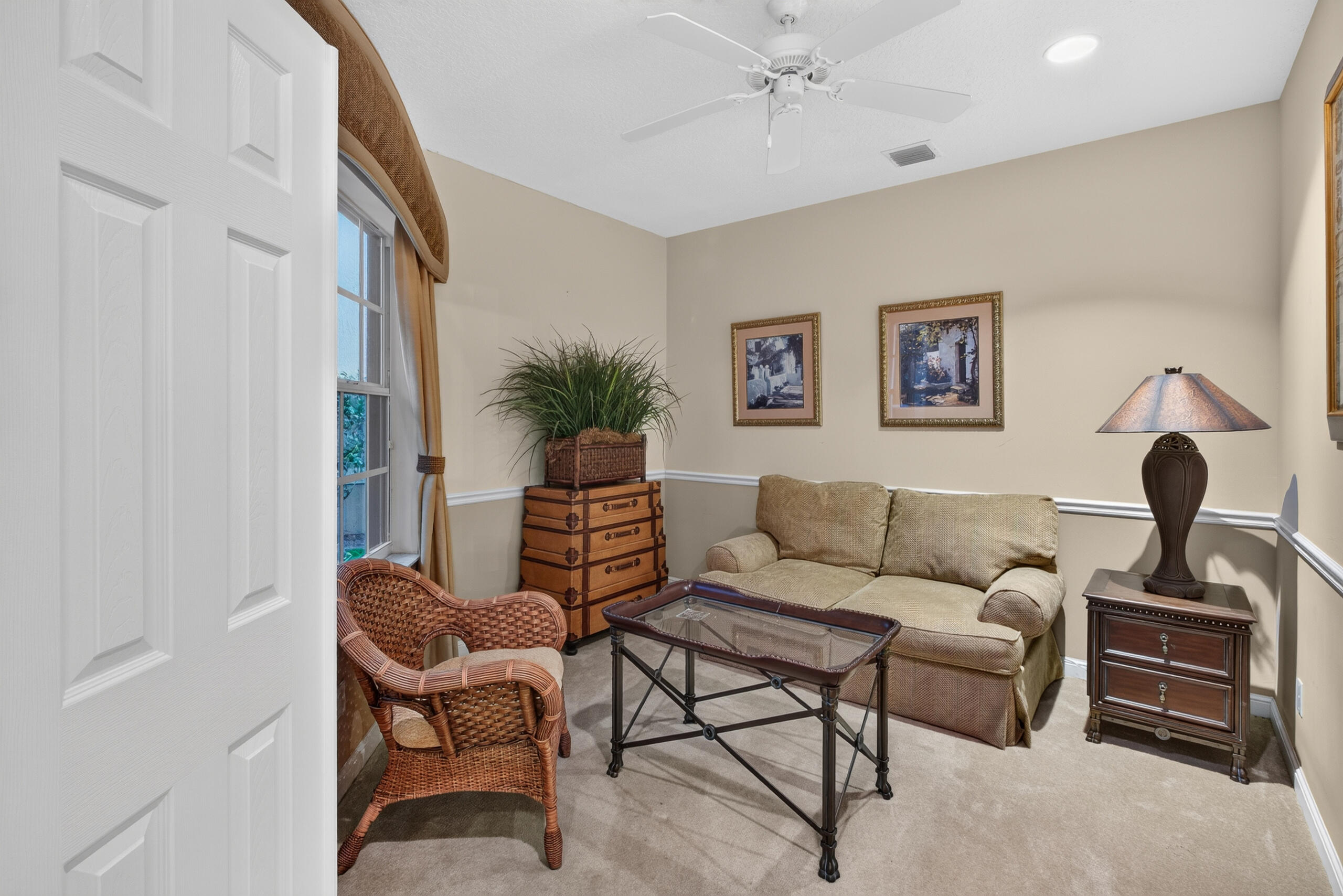 4889 N Classical Boulevard Property Photo 32
