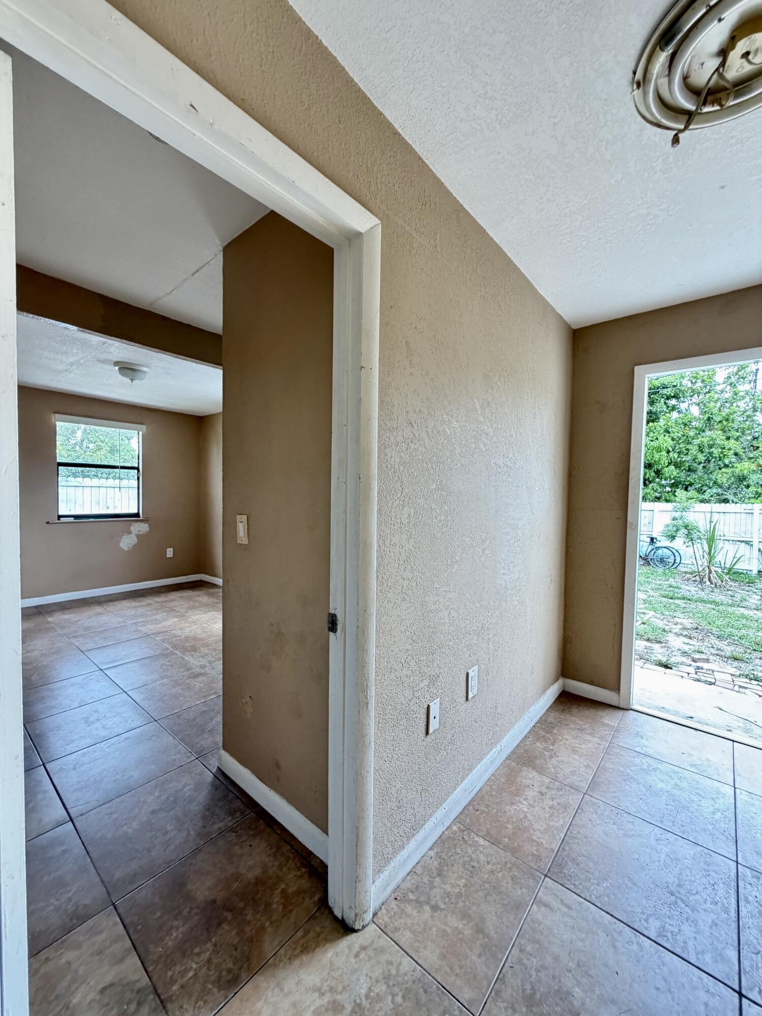 3243 Grove Road Property Photo 20