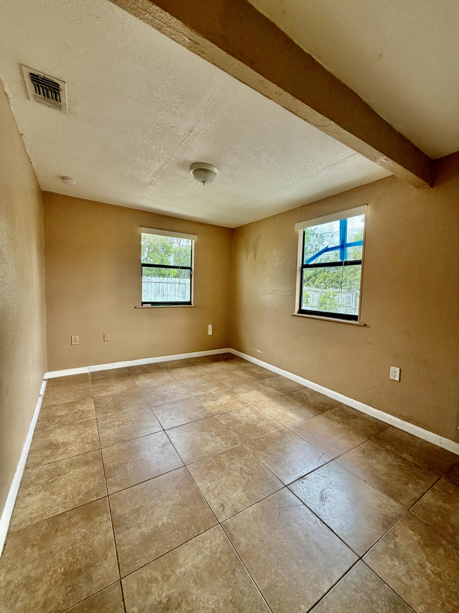 3243 Grove Road Property Photo 21