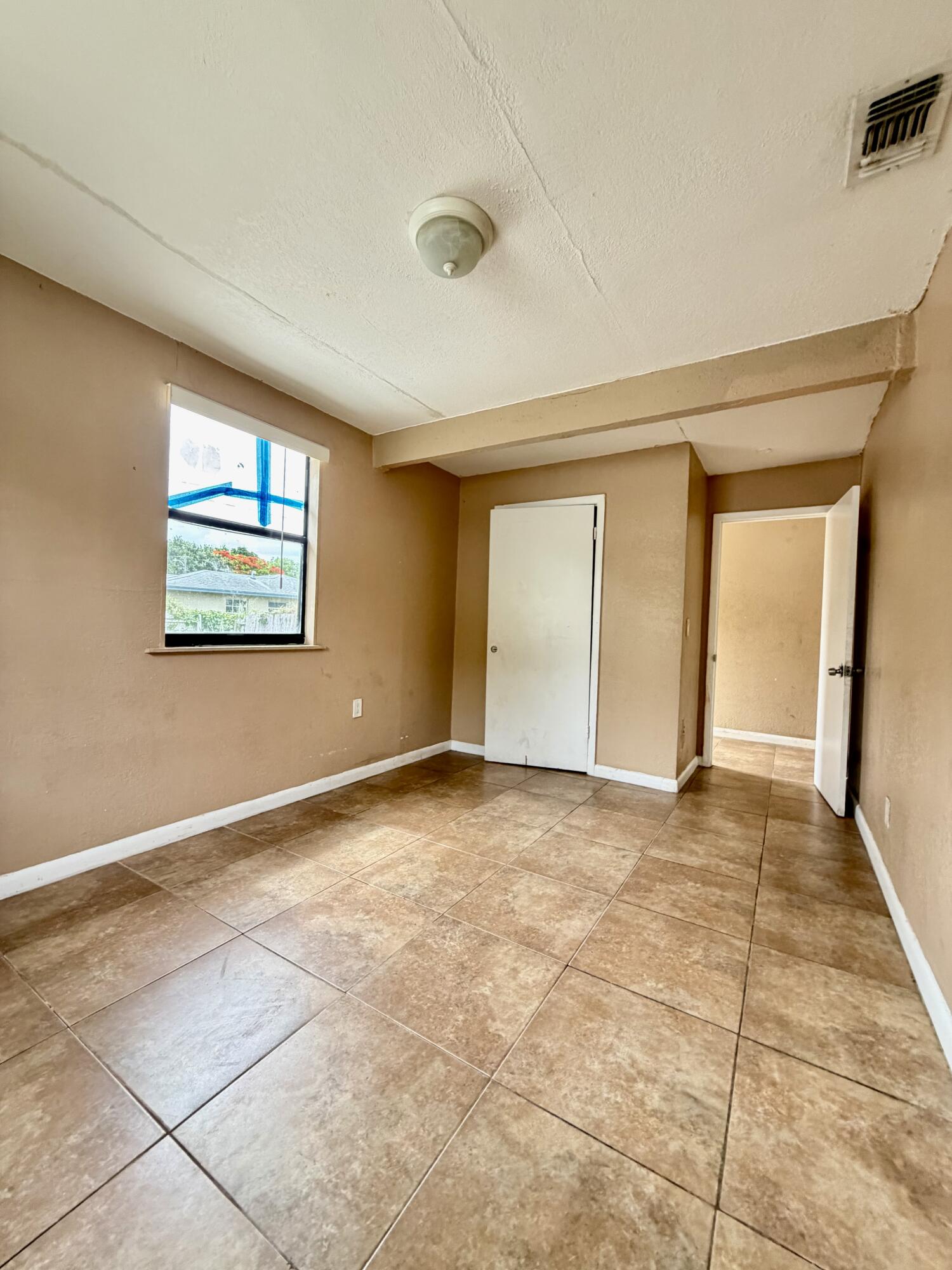 3243 Grove Road Property Photo 22