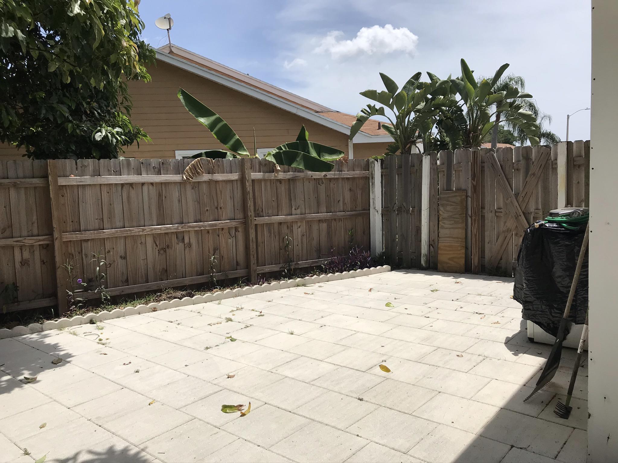 1534 Royal Forest Court Property Photo 3