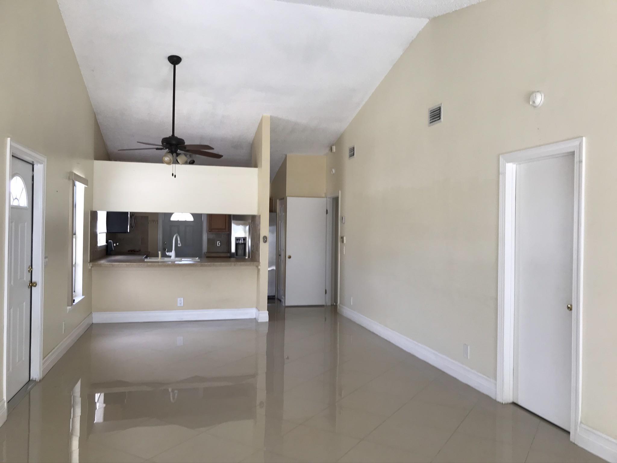 1534 Royal Forest Court Property Photo 5