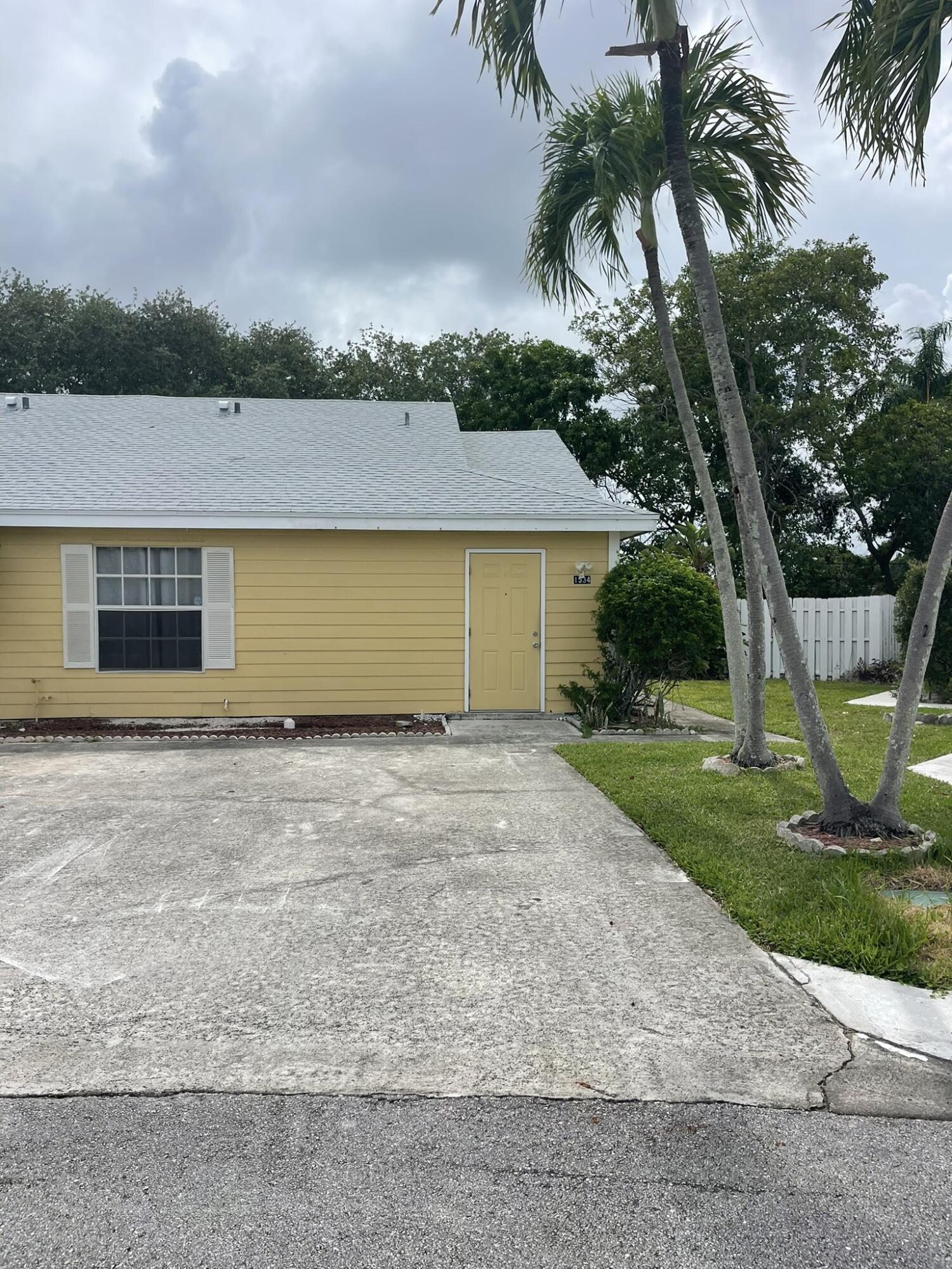 1534 Royal Forest Court Property Photo 15