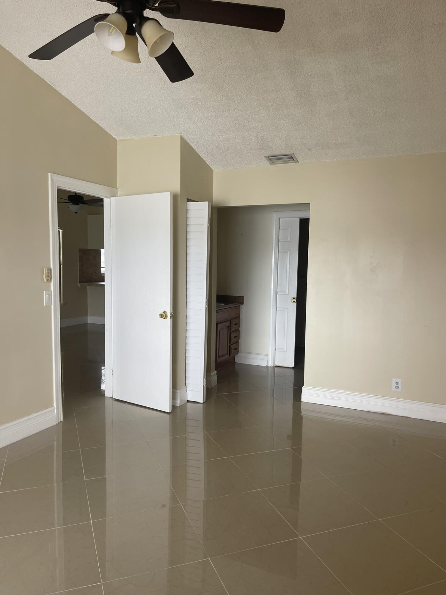1534 Royal Forest Court Property Photo 23