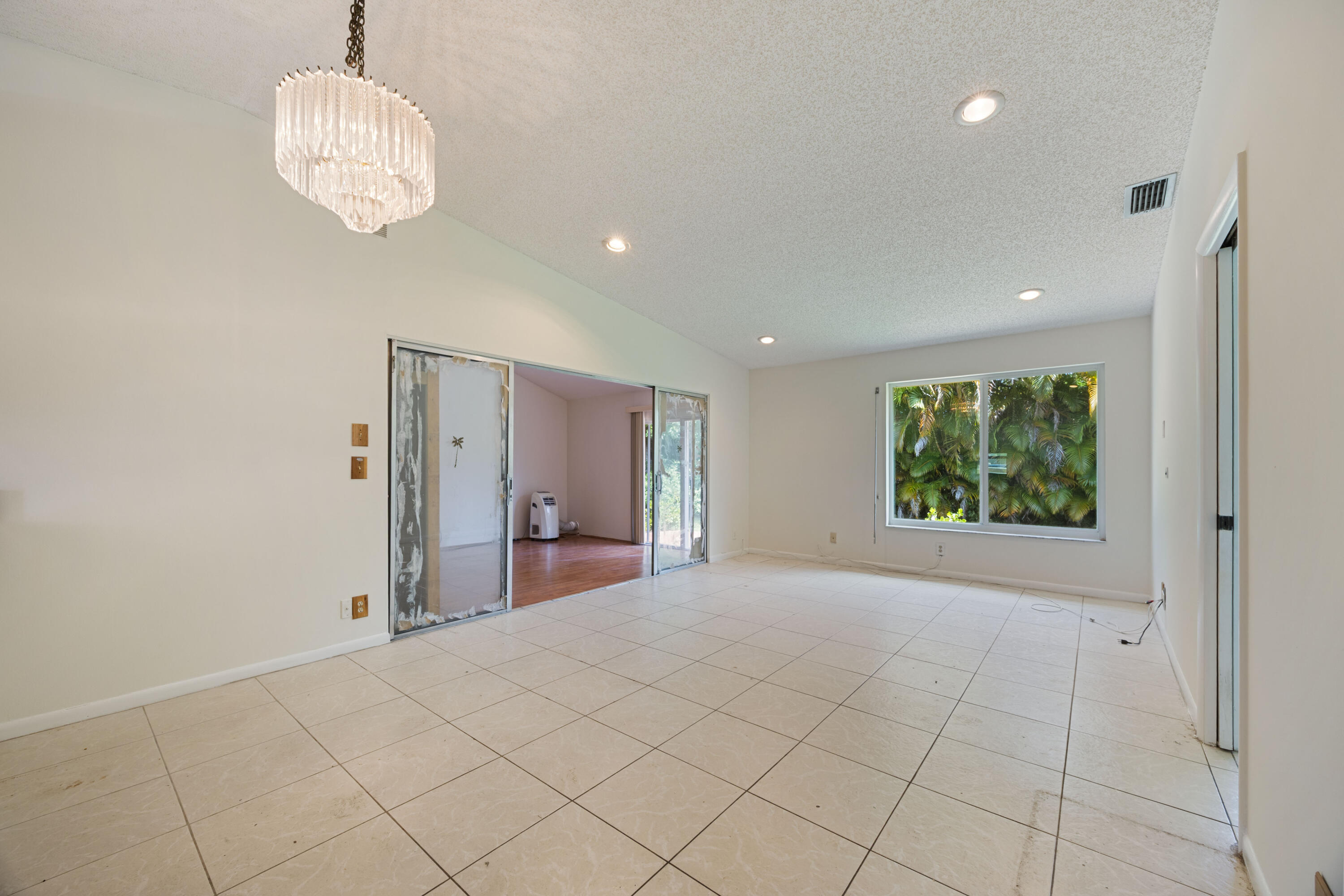5227 Copperleaf Circle Property Photo 5