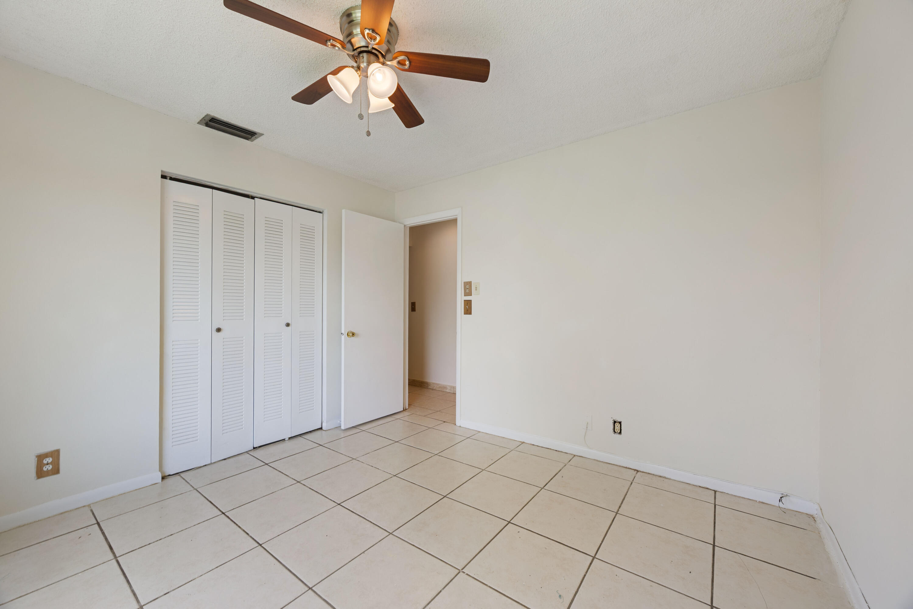 5227 Copperleaf Circle Property Photo 21