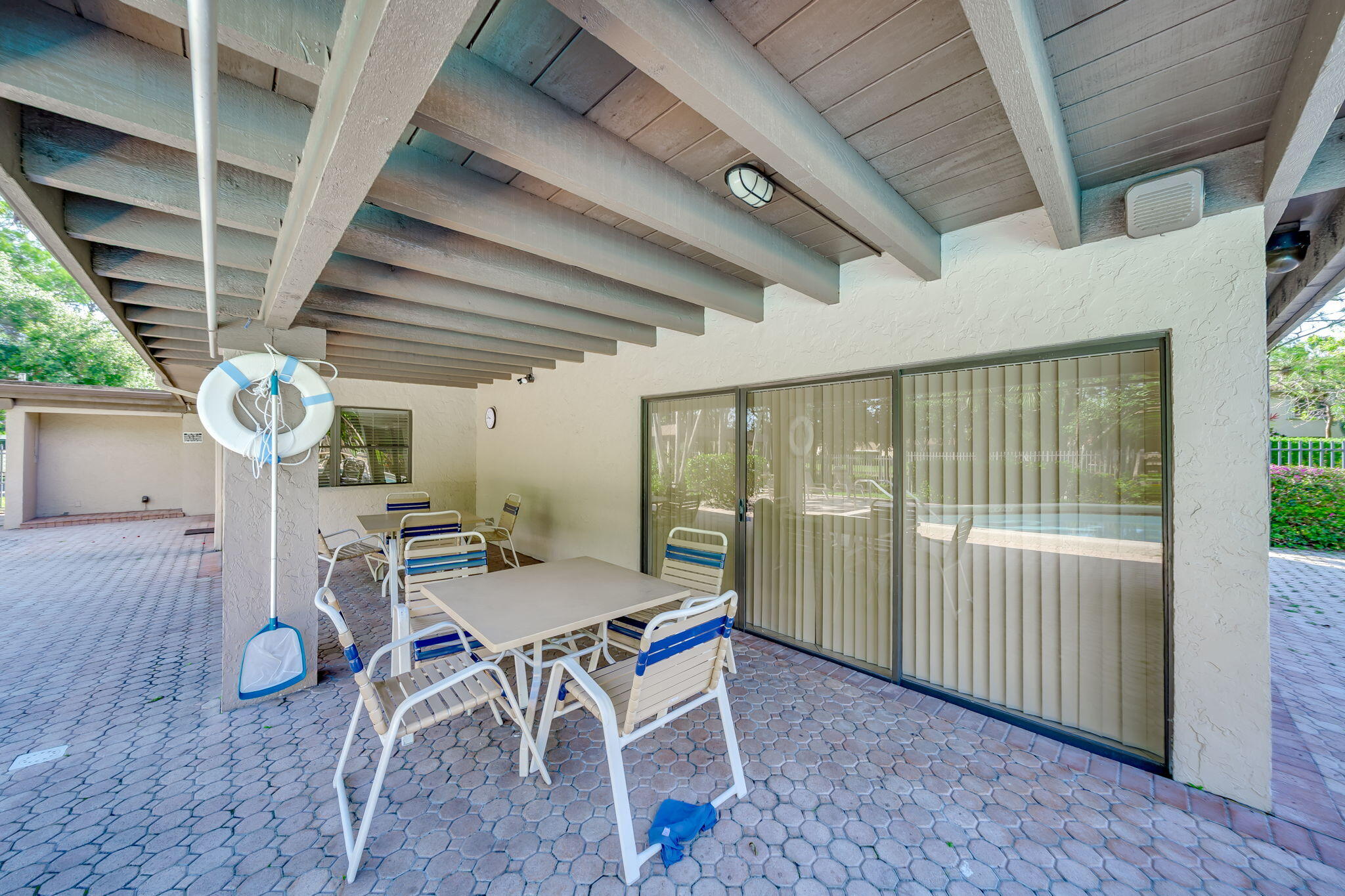 4217 Nw 22nd Street 2-108 Property Photo 47