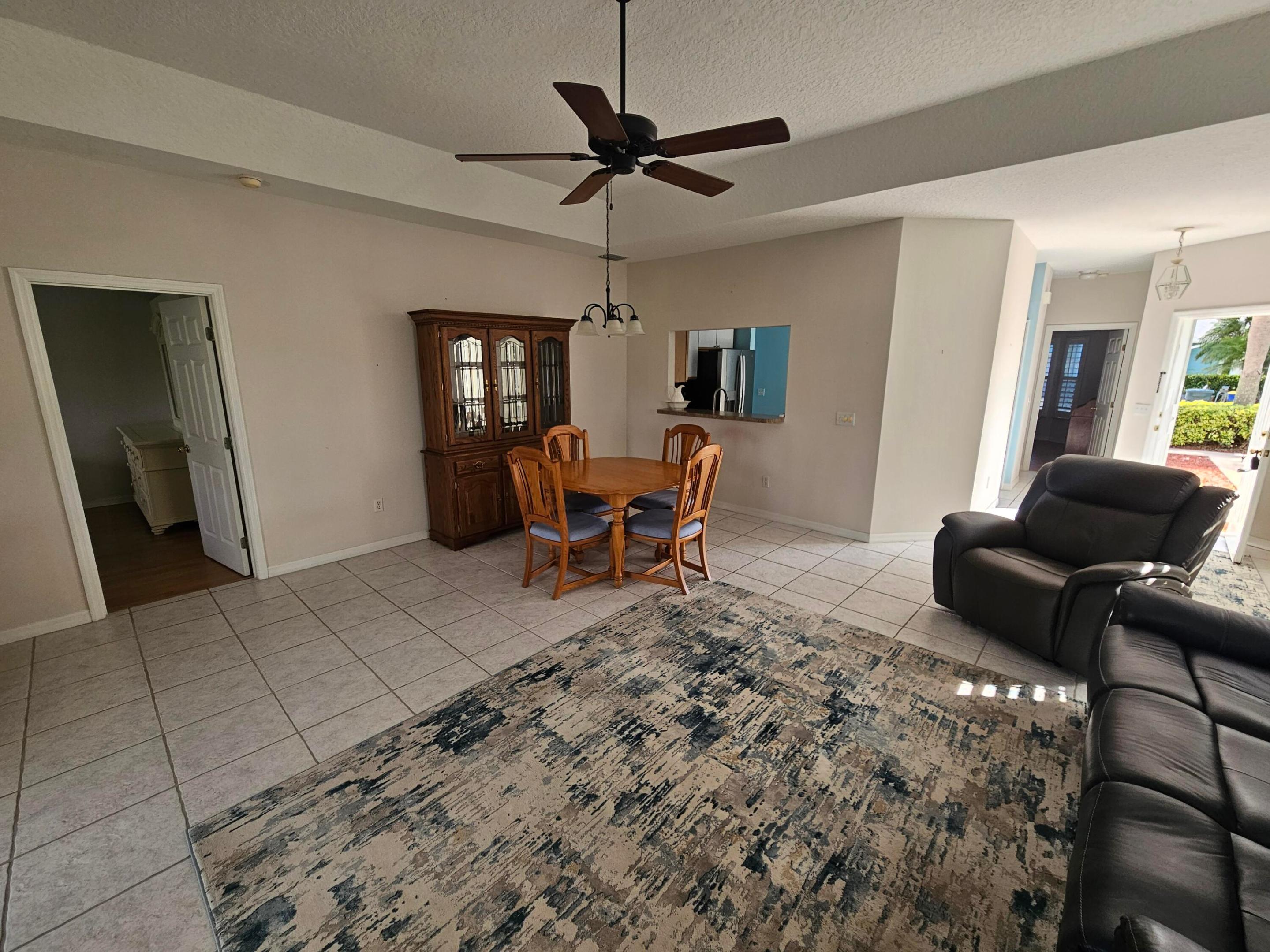4011 Gator Trace Road Property Photo 4