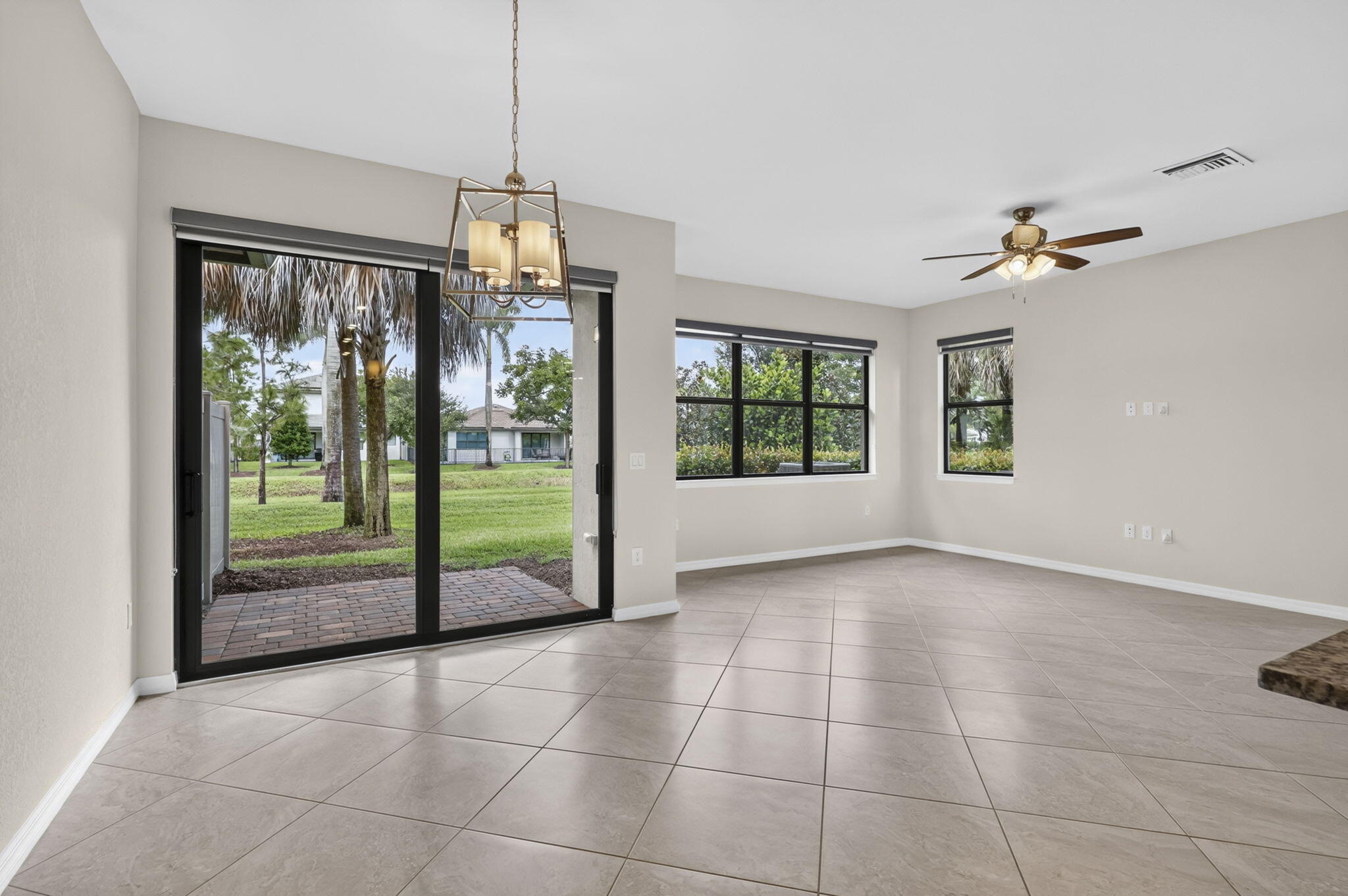 8347 Cadre Noir Road Property Photo 13