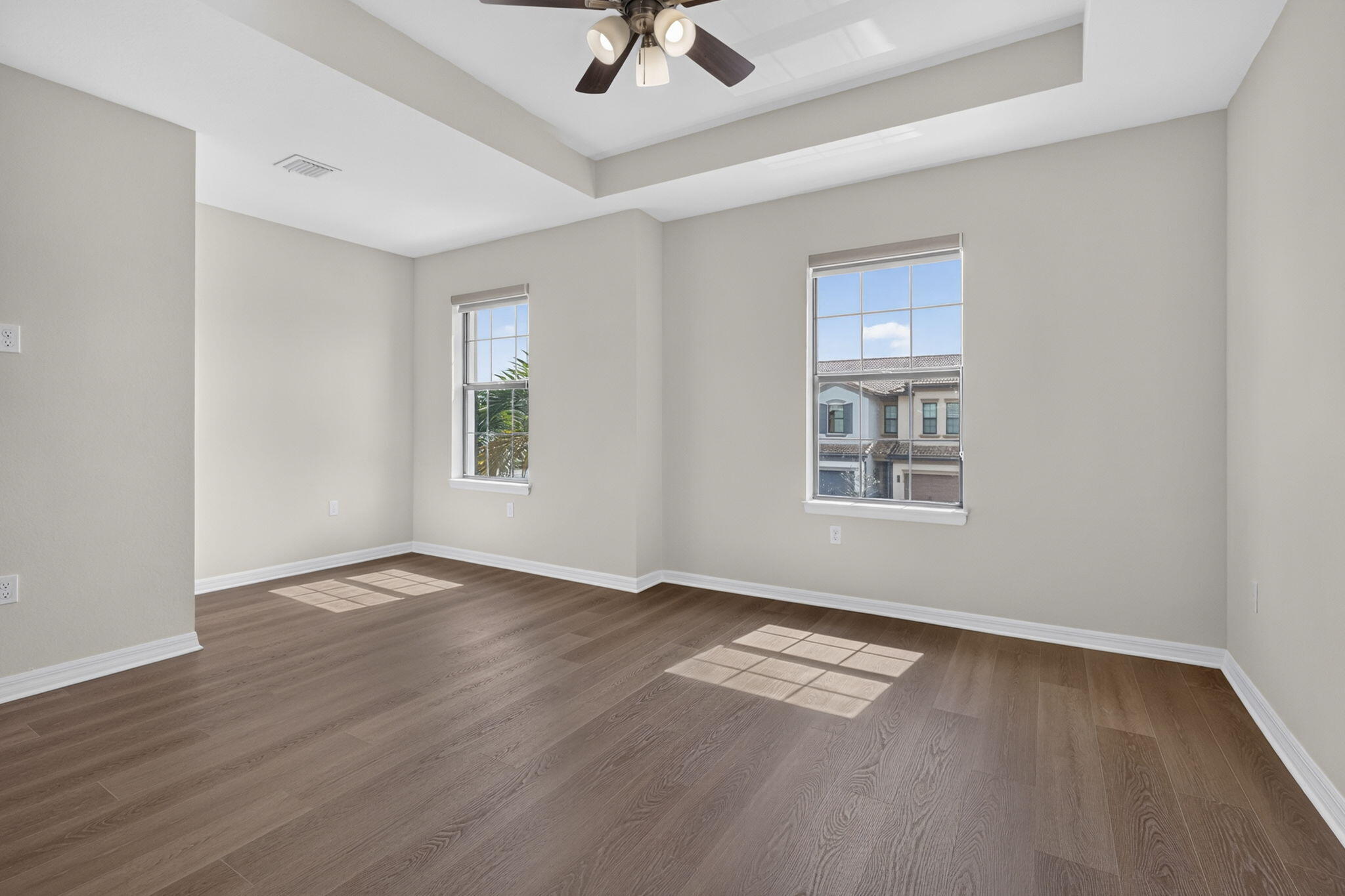 8347 Cadre Noir Road Property Photo 17
