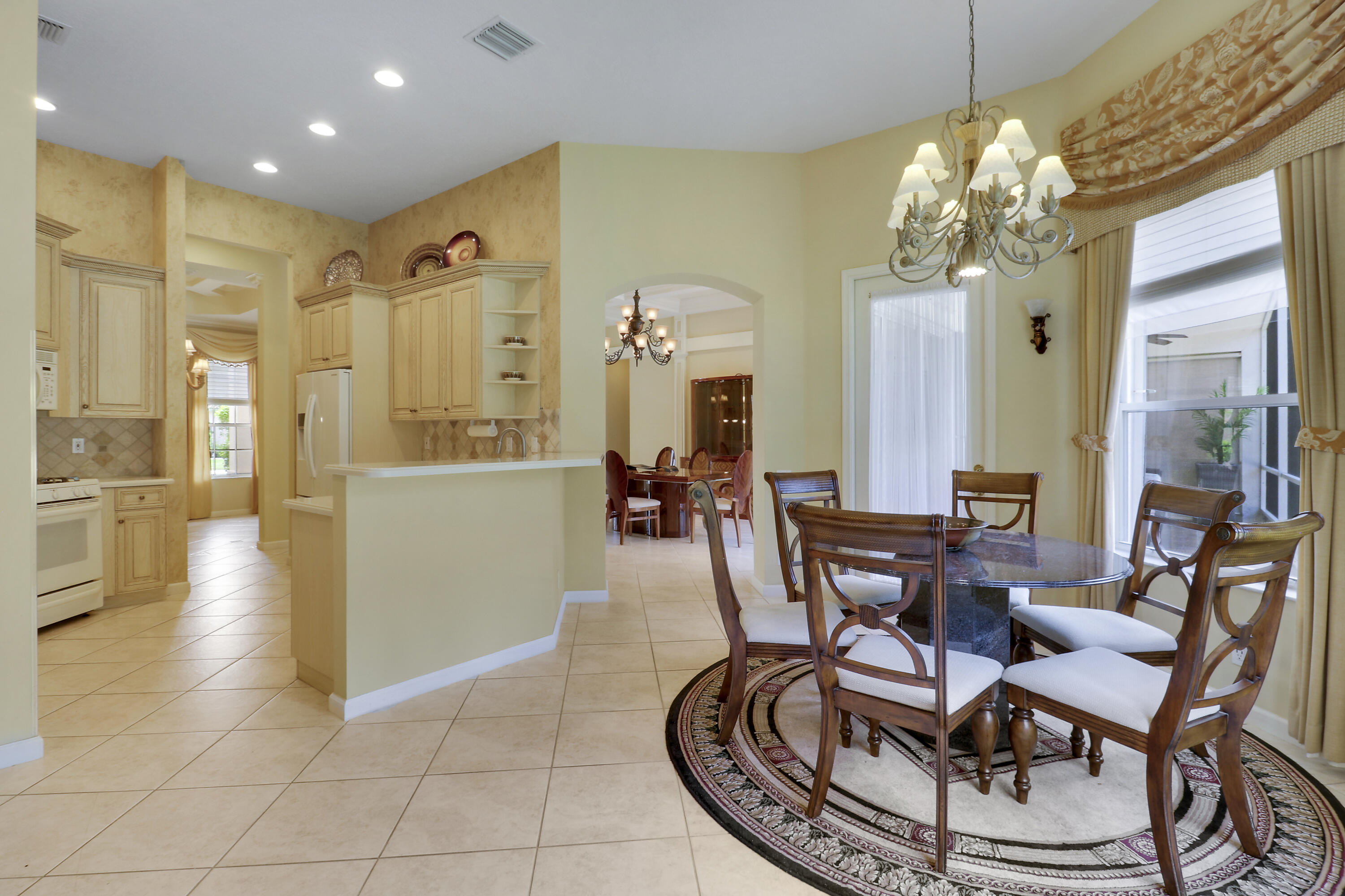 108 Nw Lawton Road Property Photo 12