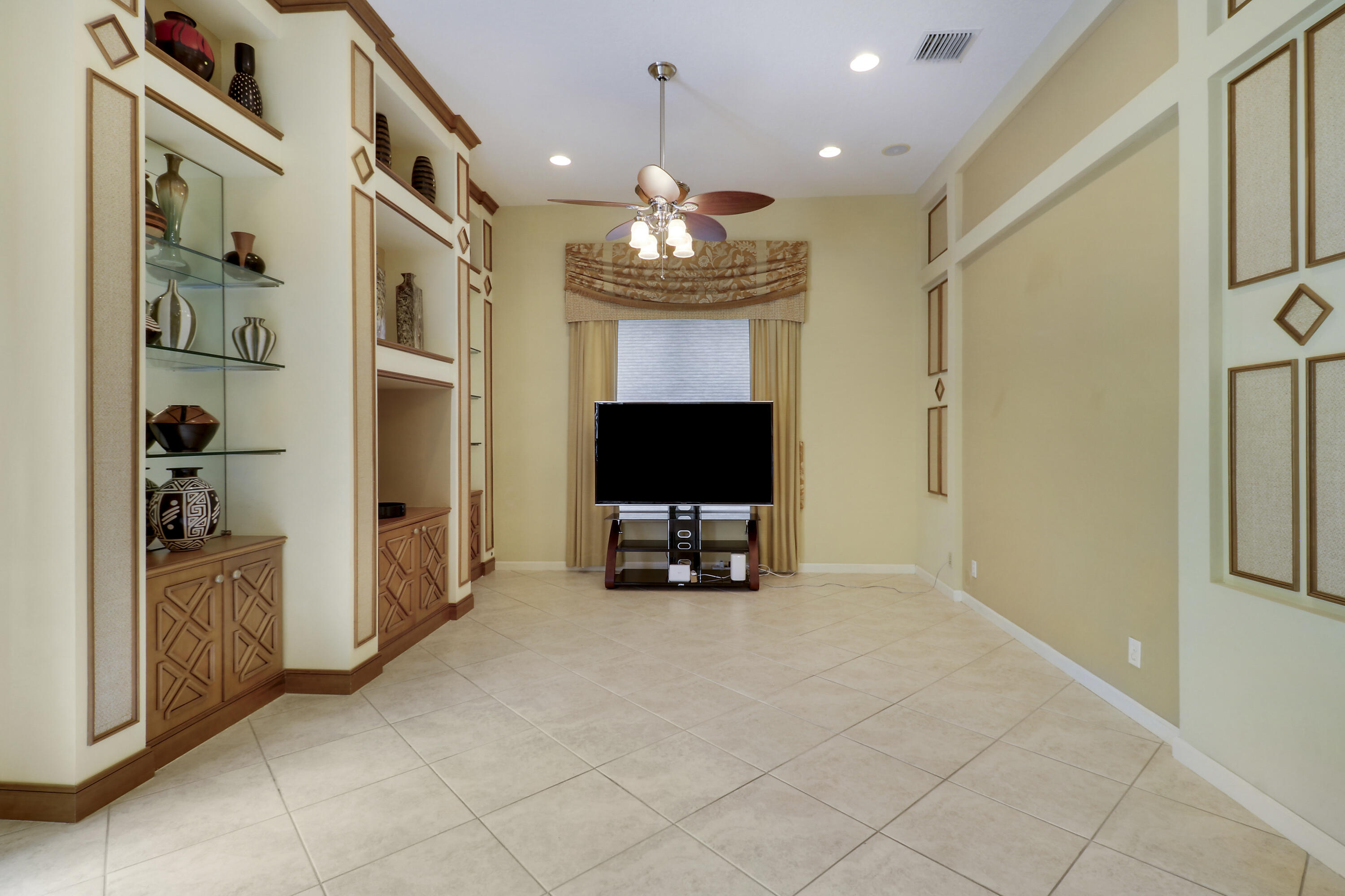 108 Nw Lawton Road Property Photo 15