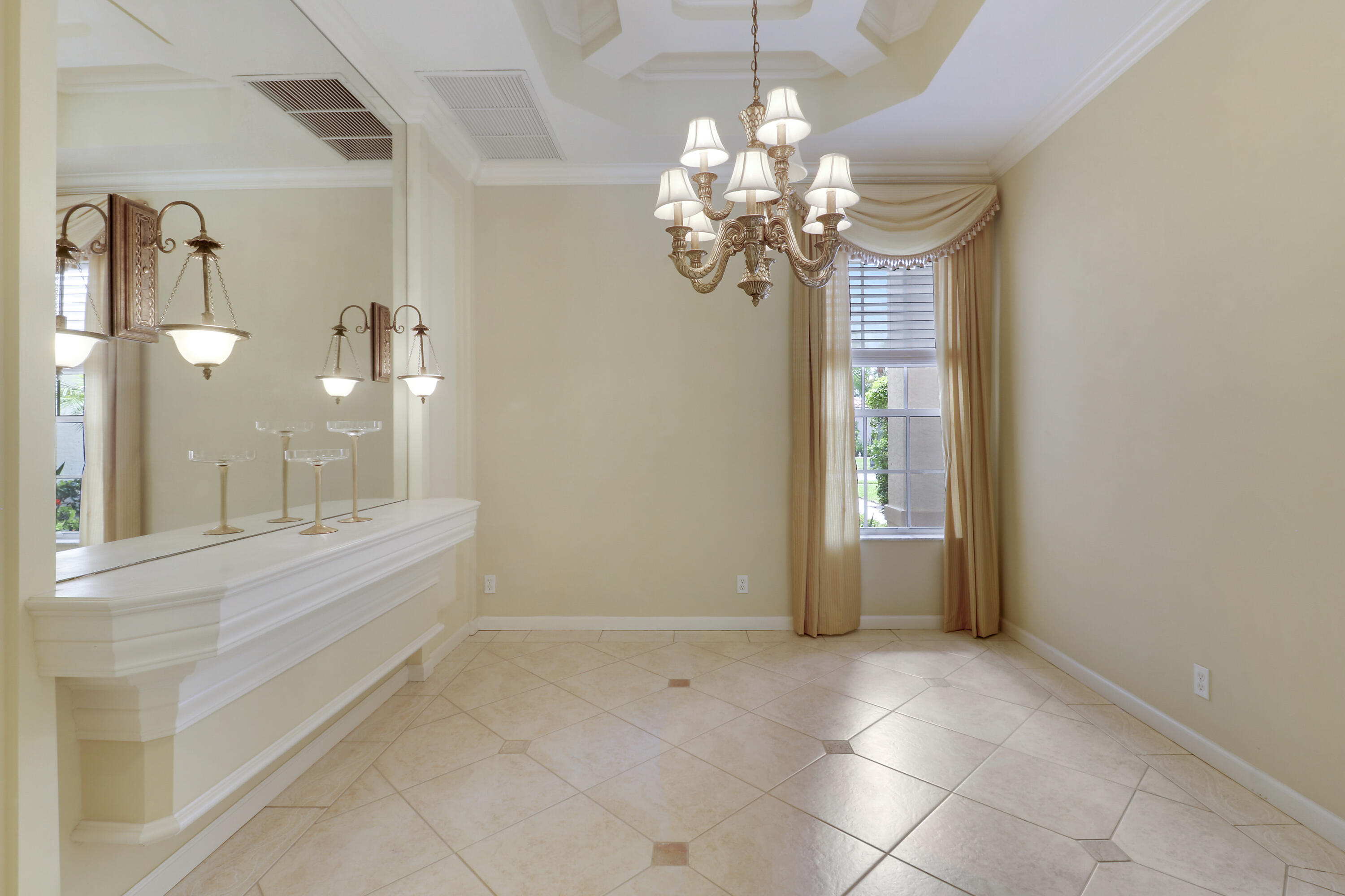 108 Nw Lawton Road Property Photo 27