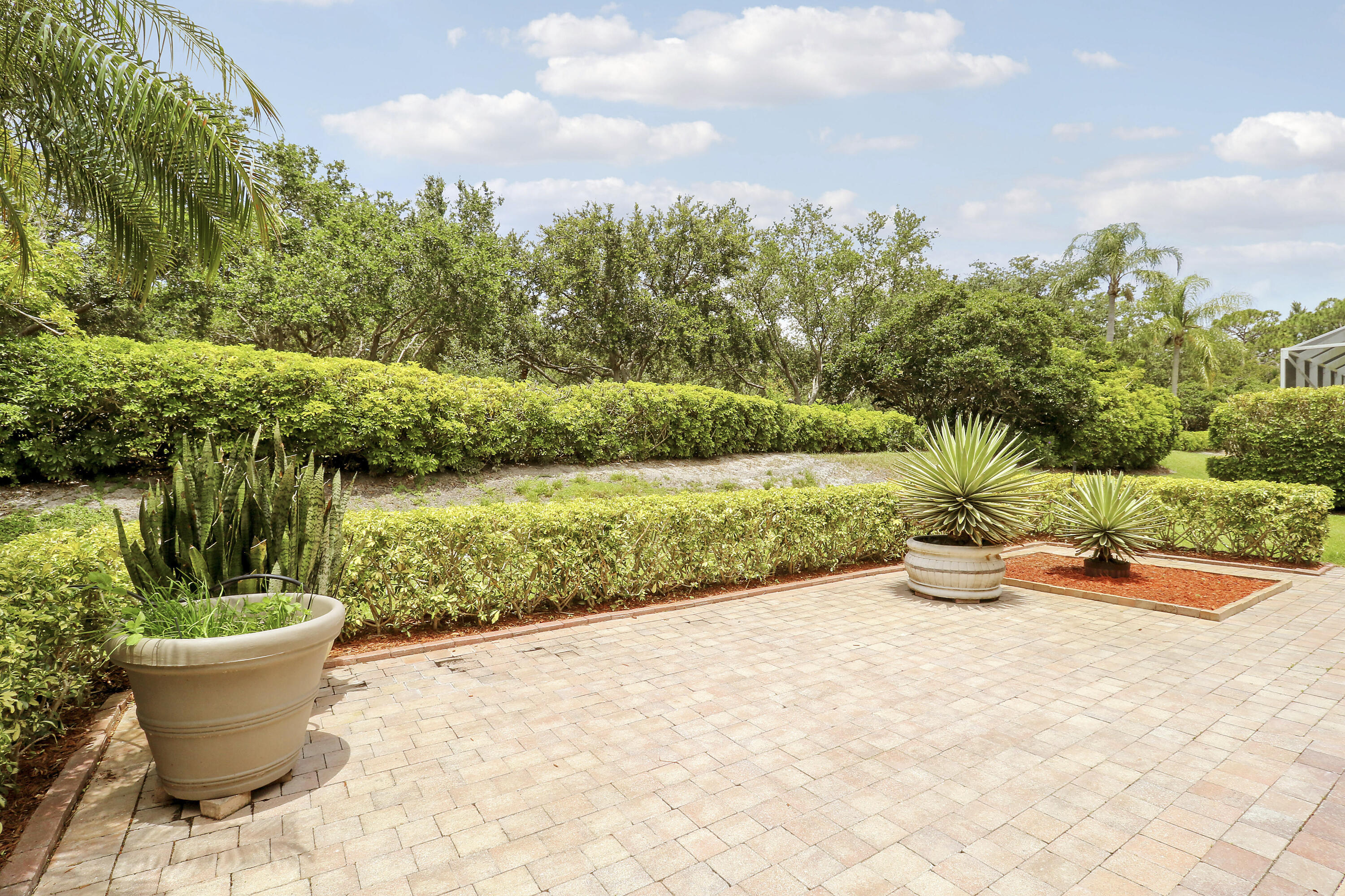 108 Nw Lawton Road Property Photo 34