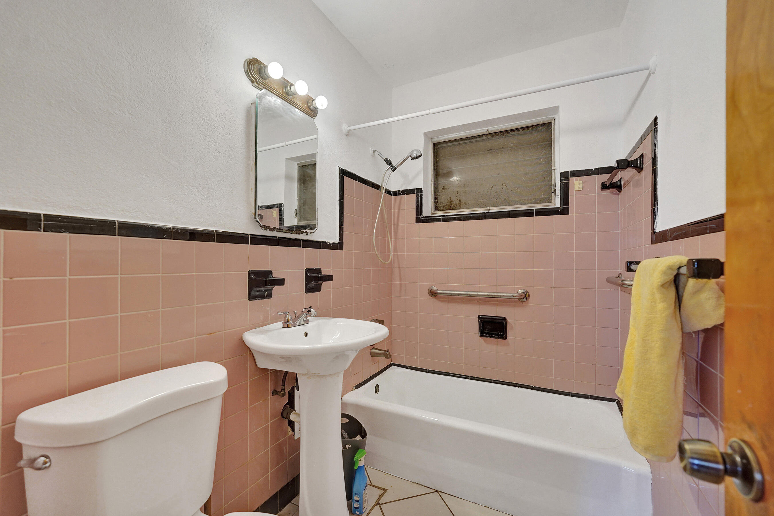 4111 Sw 32nd Drive Property Photo 19