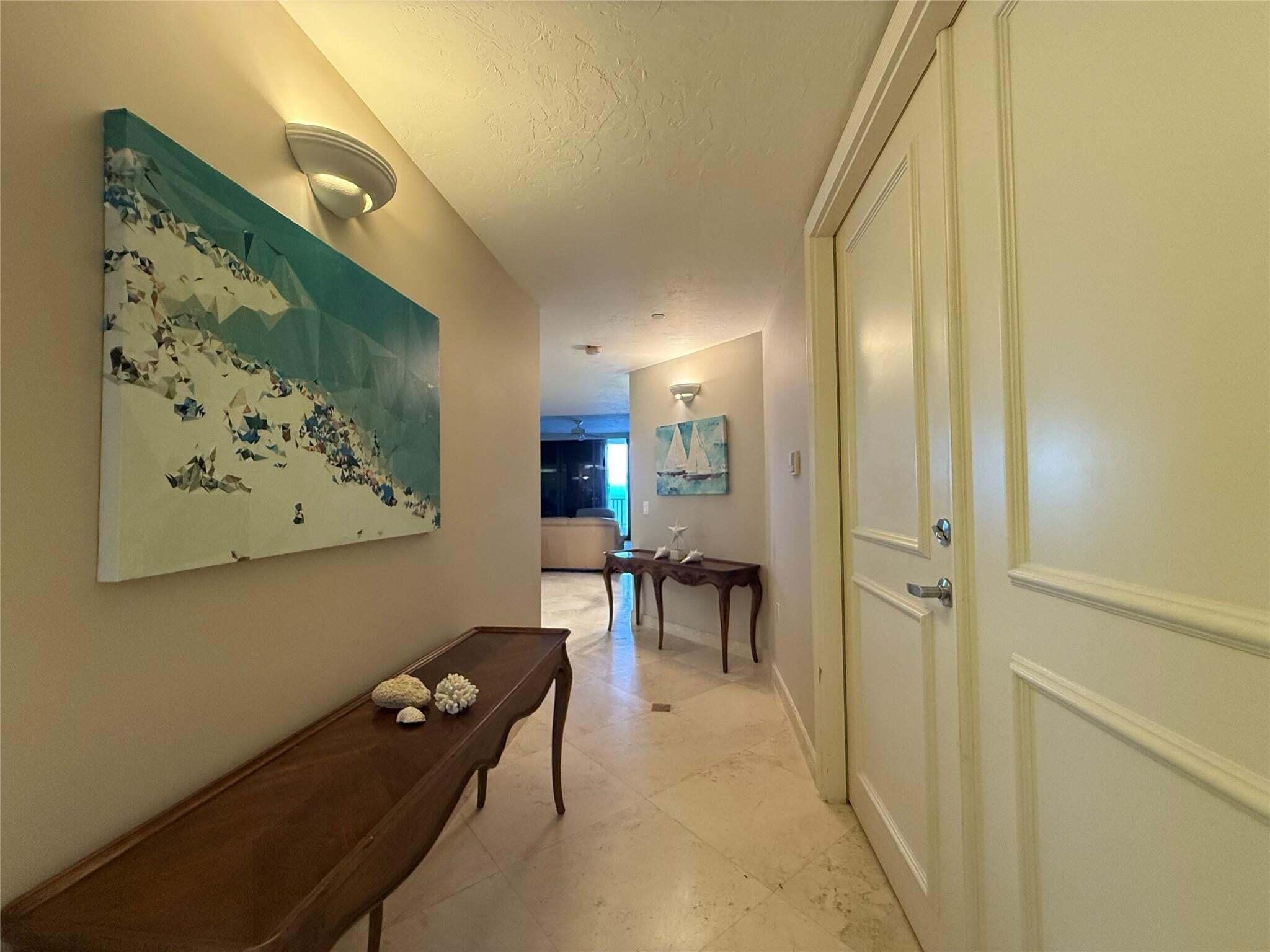 800 Ocean Drive 1104 Property Photo 8