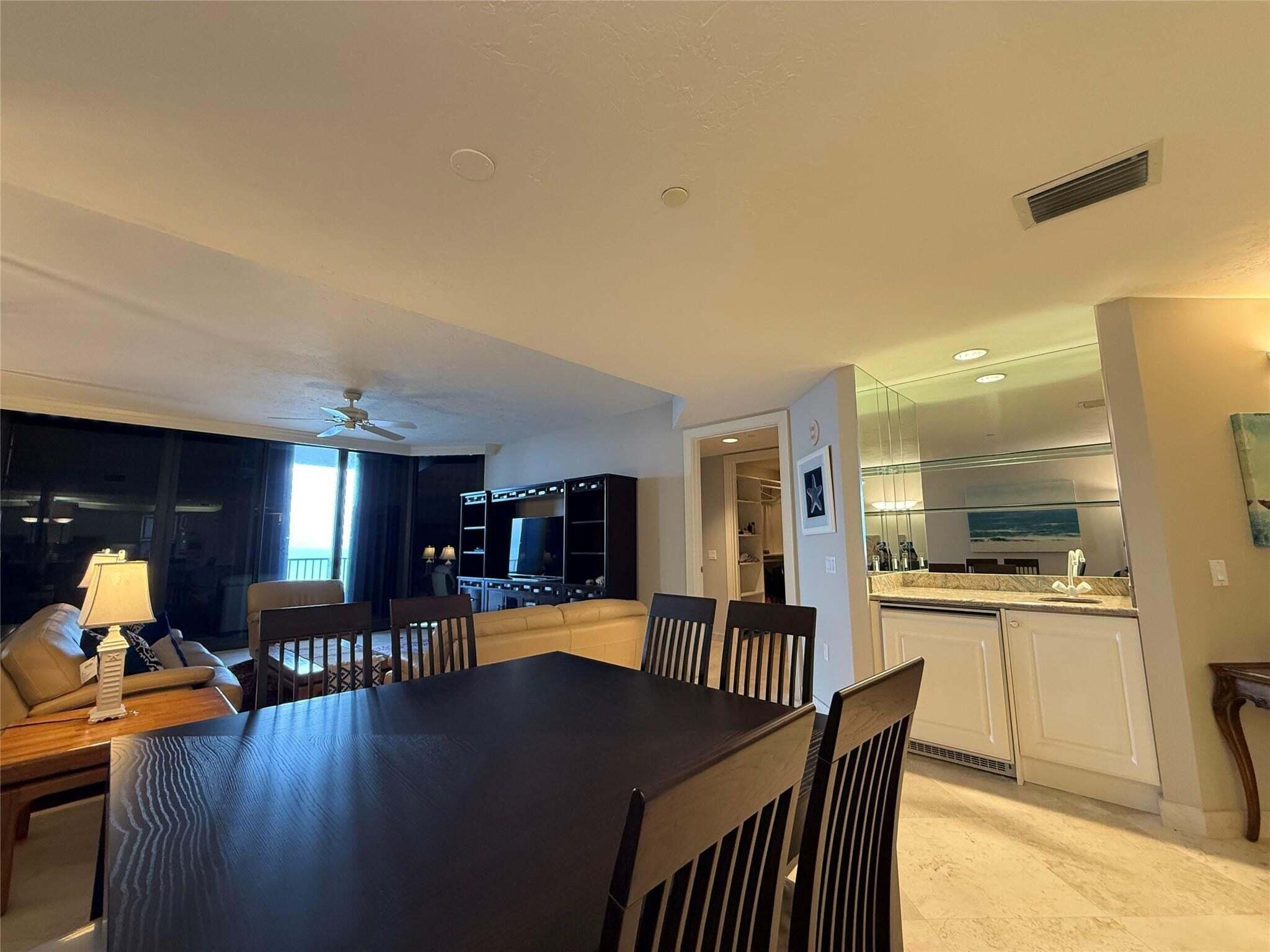 800 Ocean Drive 1104 Property Photo 17